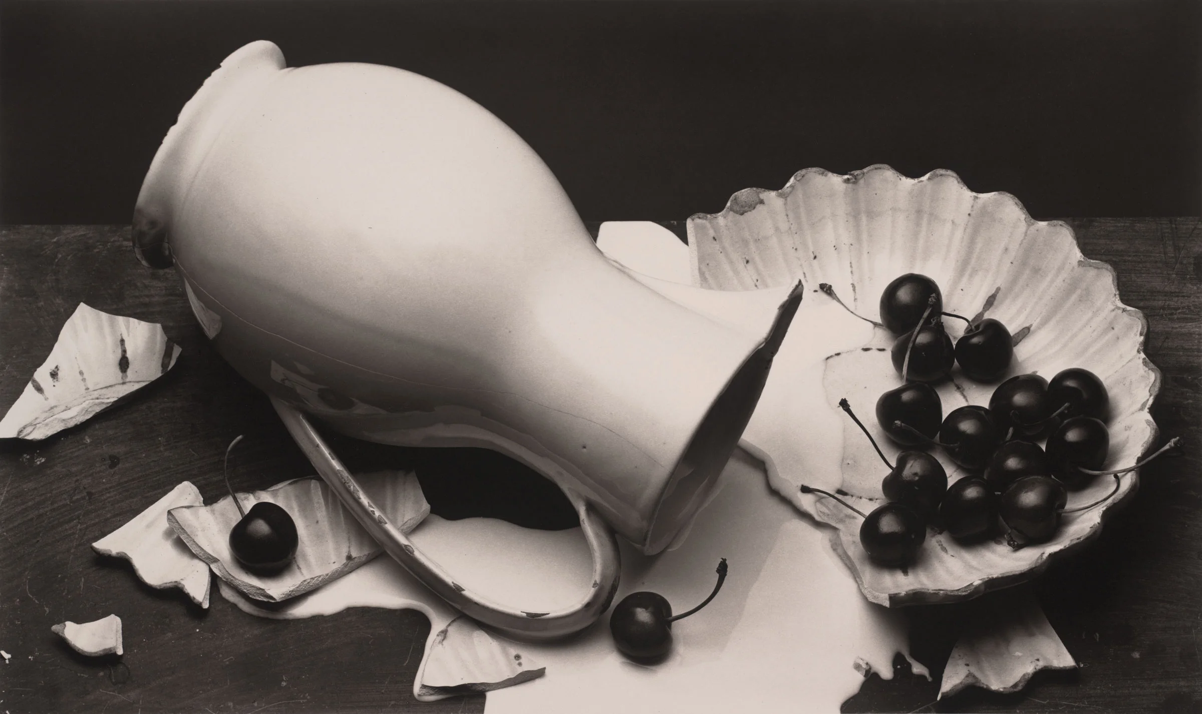 Irving Penn, The Spilled Cream , New York, 1980 © The Irving Penn Foundation