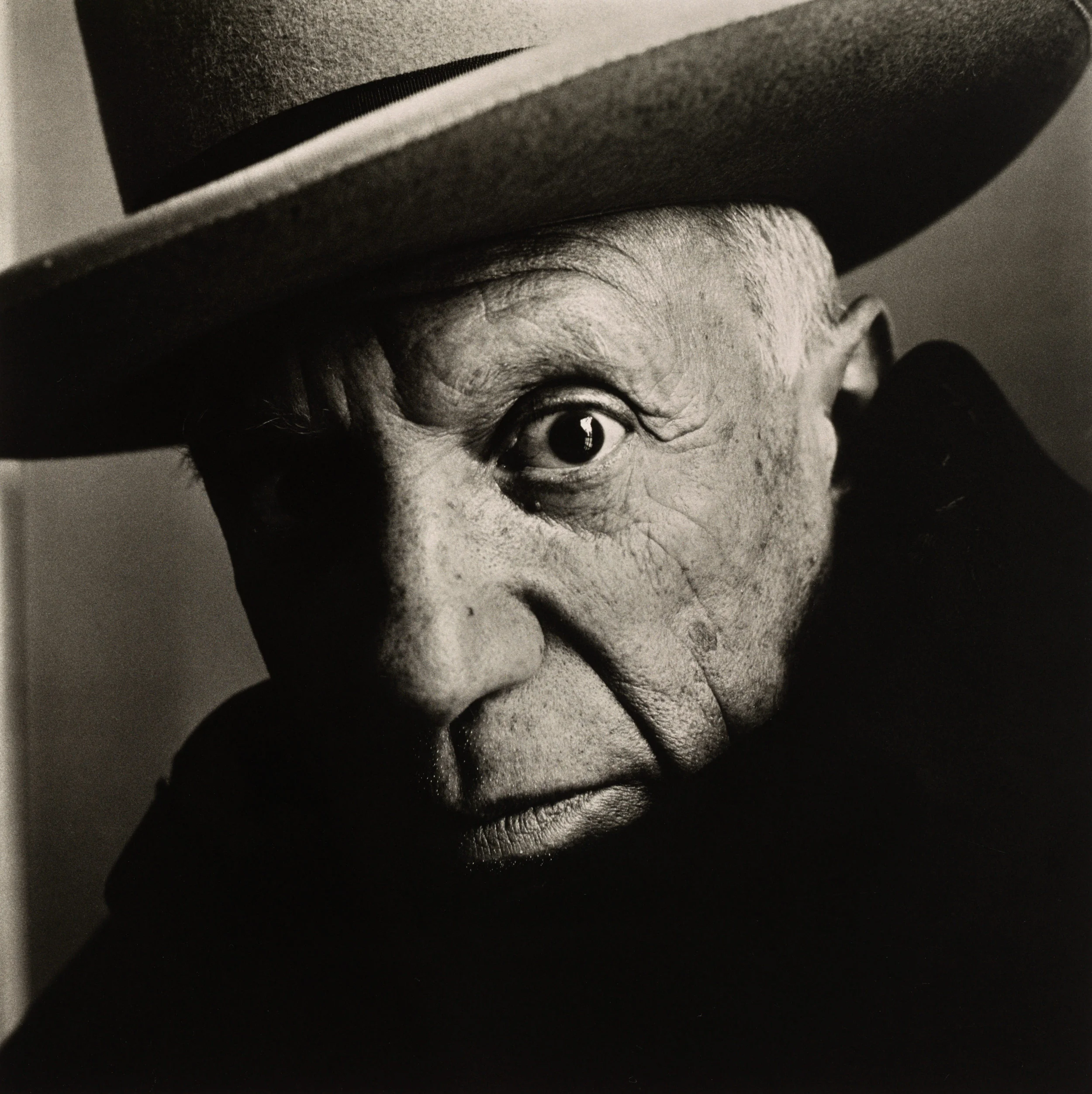 Irving Penn, Pablo Picasso at La Californie , Cannes, 1957 © The Irving Penn Foundation