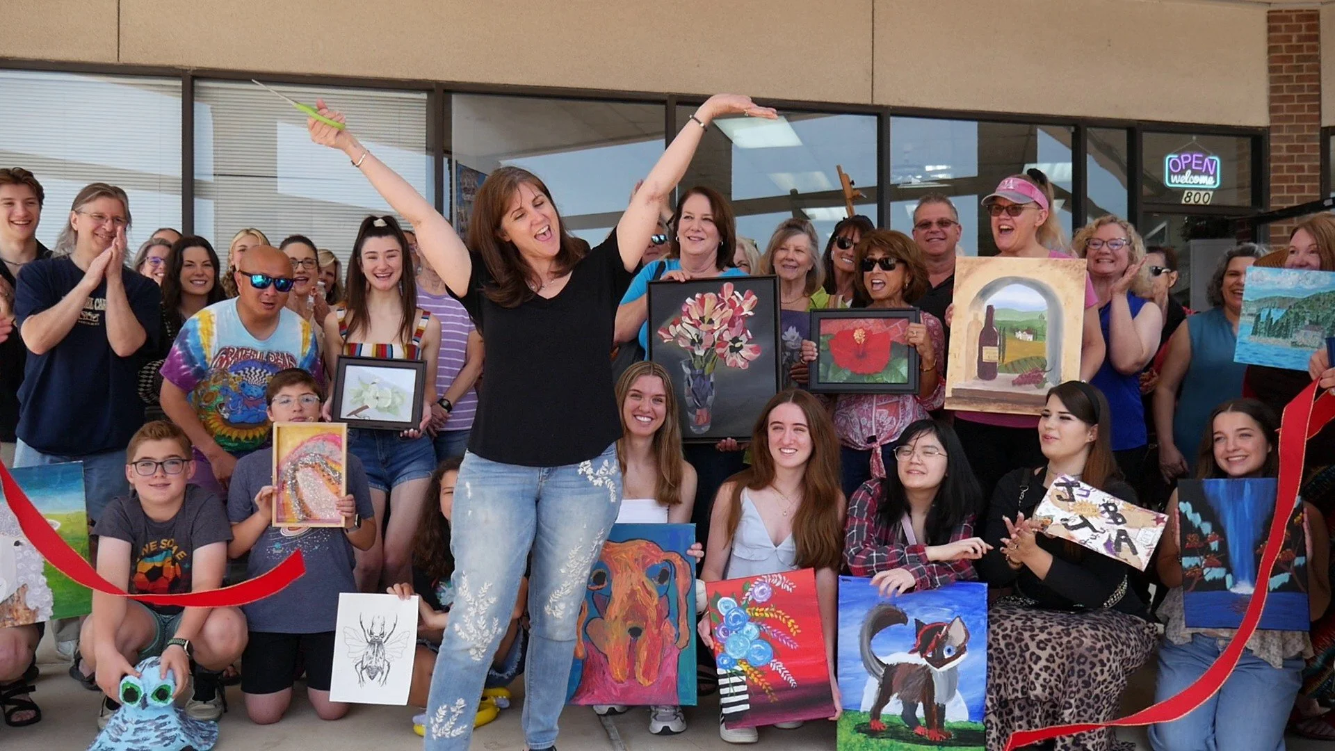 Lori Ruml opens The Art Experience art school