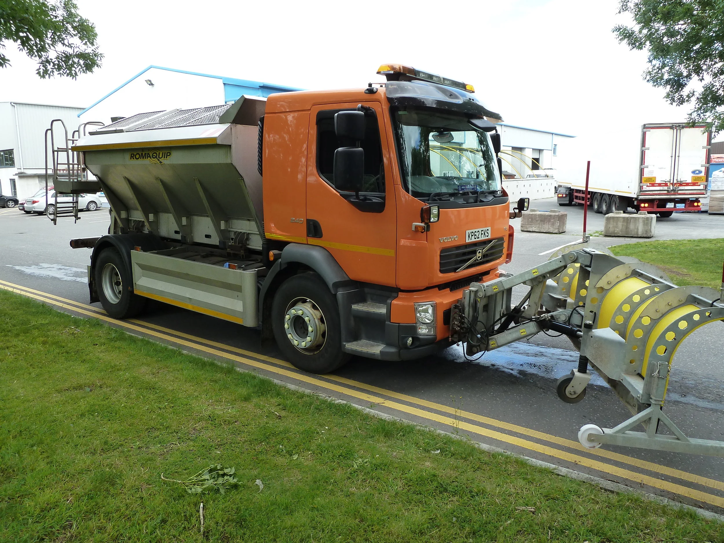 6m3 Permanent Mount Dry Spreader c/w plough