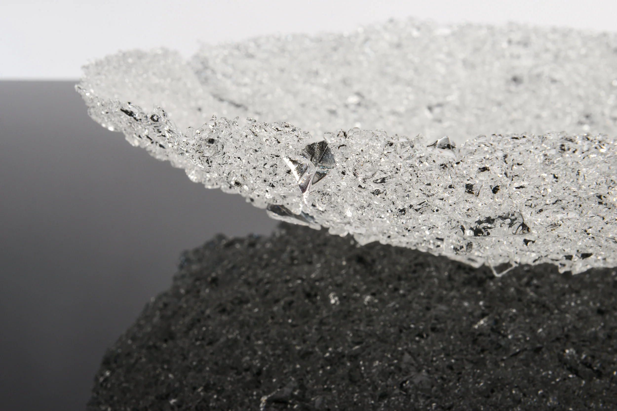 Naomi Jacques,  Crystal Frit fusion, Glass, Warm glass, sculpture forms curves