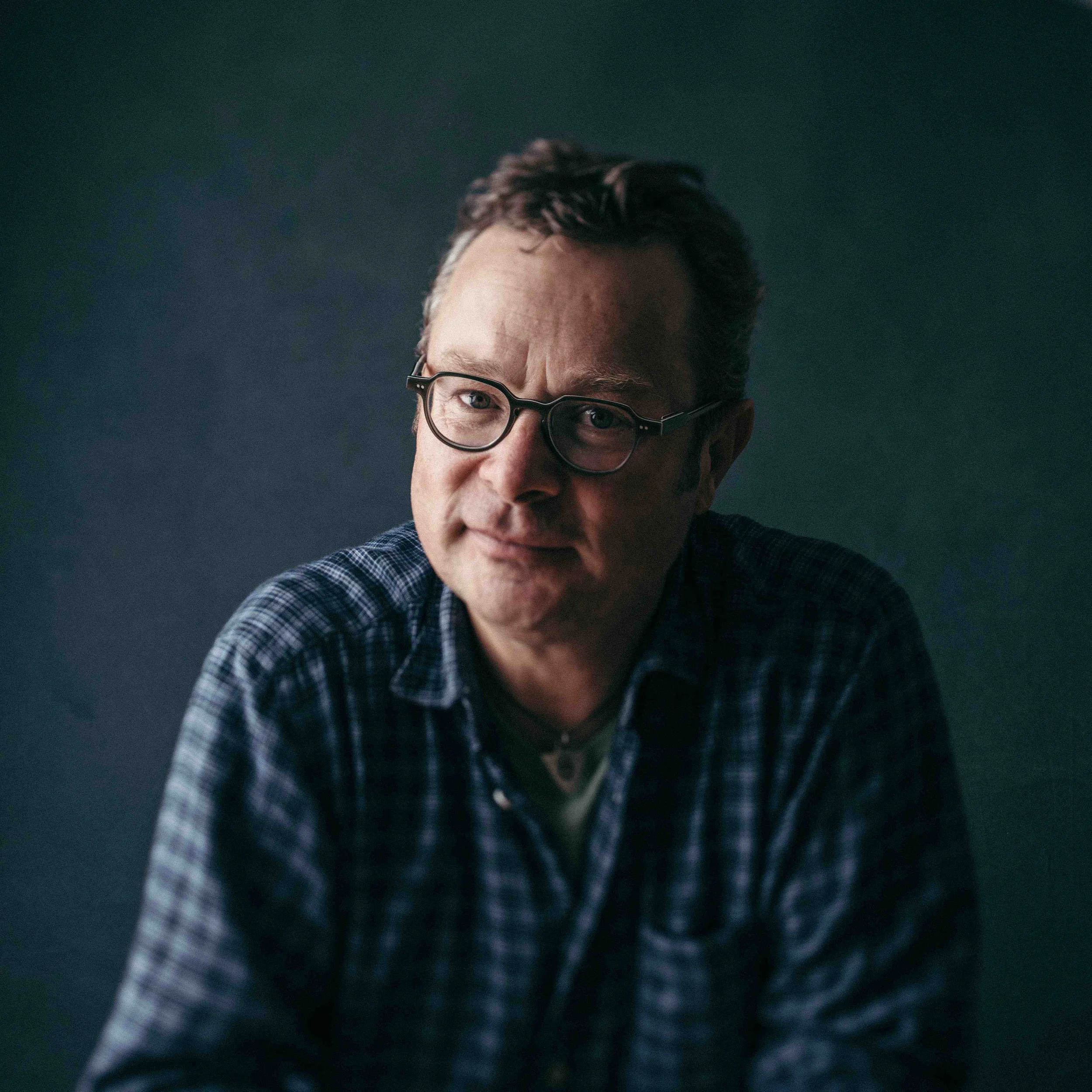 HUGH FEARNLEY-WHITTINGSTALL Founder of River Cottage Everything we eat flows from the soil. Healthy soil provides nourishment and nutrients, goodness and taste. But when we lose sight of its precious living quality, we are in danger of losing a vital thread in the web of life. When it is over-exploited, the very system we depend on is destroyed. We are impoverished and left vulnerable. Soils are facing a crisis as we have allowed them to degrade and wash away the world over. We need to act fast before we reach an irrecoverable tipping point in the soil’s capacity to regenerate and continue to provide not only good food, but food at all. We must hand over to the next generation soils that are secured, nurtured and cared for. This is why I fully support the aims and philosophy of the Sustainable Soils Alliance. I believe it can help people and organisations reach beyond their traditional boundaries, so that the UK can grasp this unique opportunity and become the world leader in soil health recovery and sustainability standards.