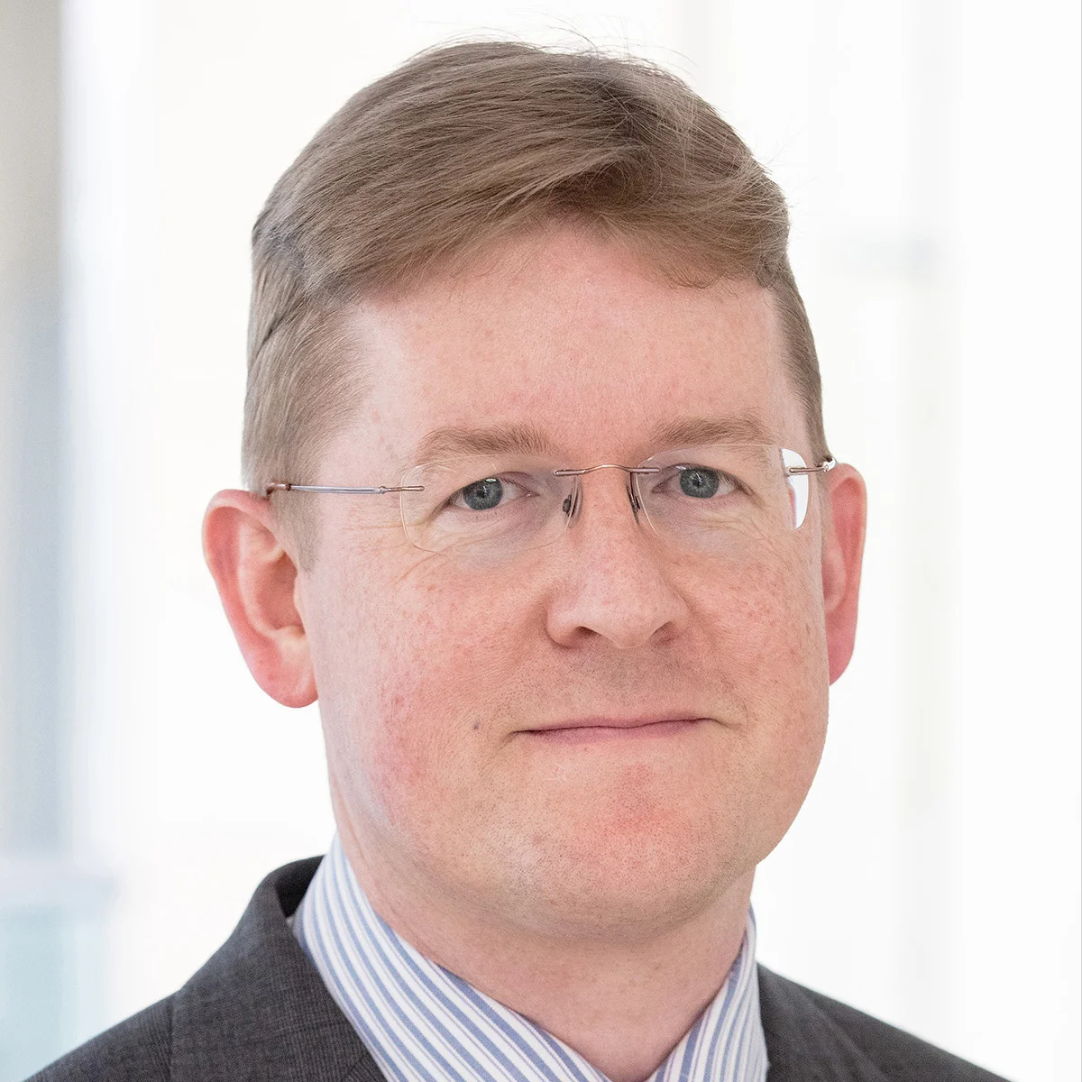 KEVIN KENNEDY Legal Director Kevin has been a Director of the SSA since inception. His involvement began with the view that many active voices in the agricultural sector were saying similar things about the issues facing soils without engaging with each other to achieve a consensus and accepted plan for the future. A lawyer at Burges Salmon specialising in agricultural and sector-relevant private client issues, Kevin is also a regular speaker and writer.