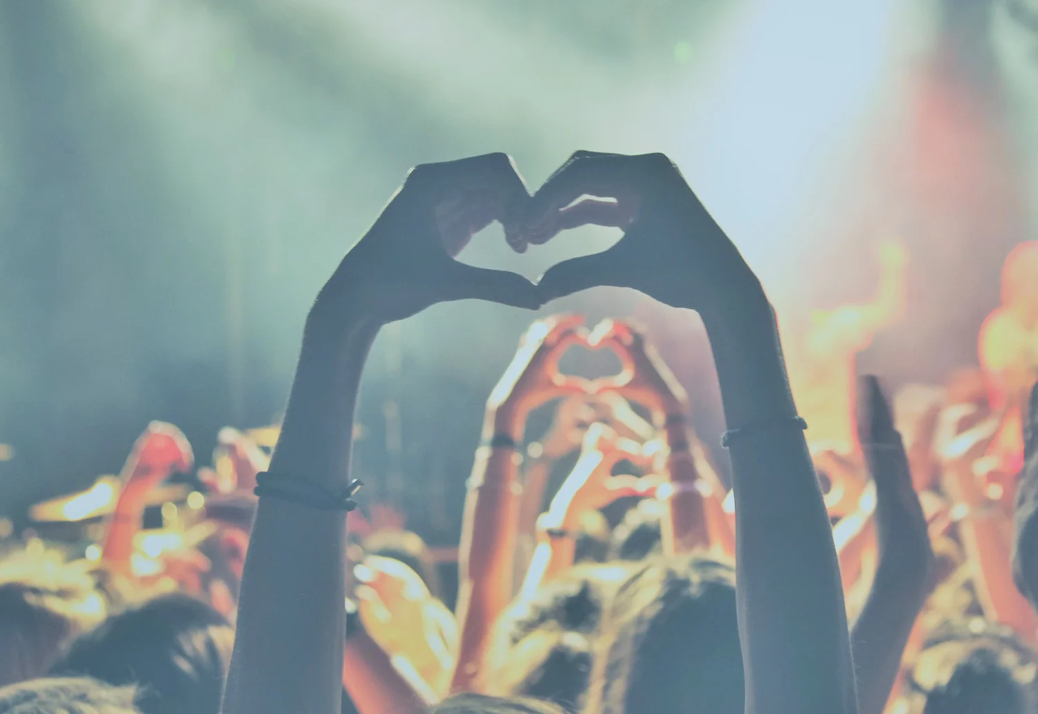 2 hands heart 1500.jpg