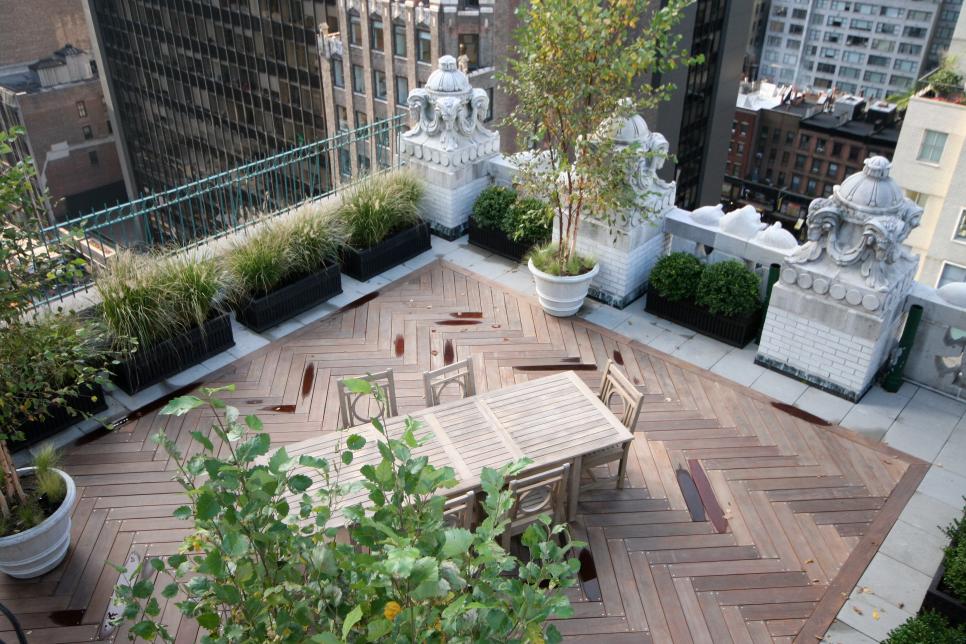 Brook Landscape Press HGTV Rooftop Garden