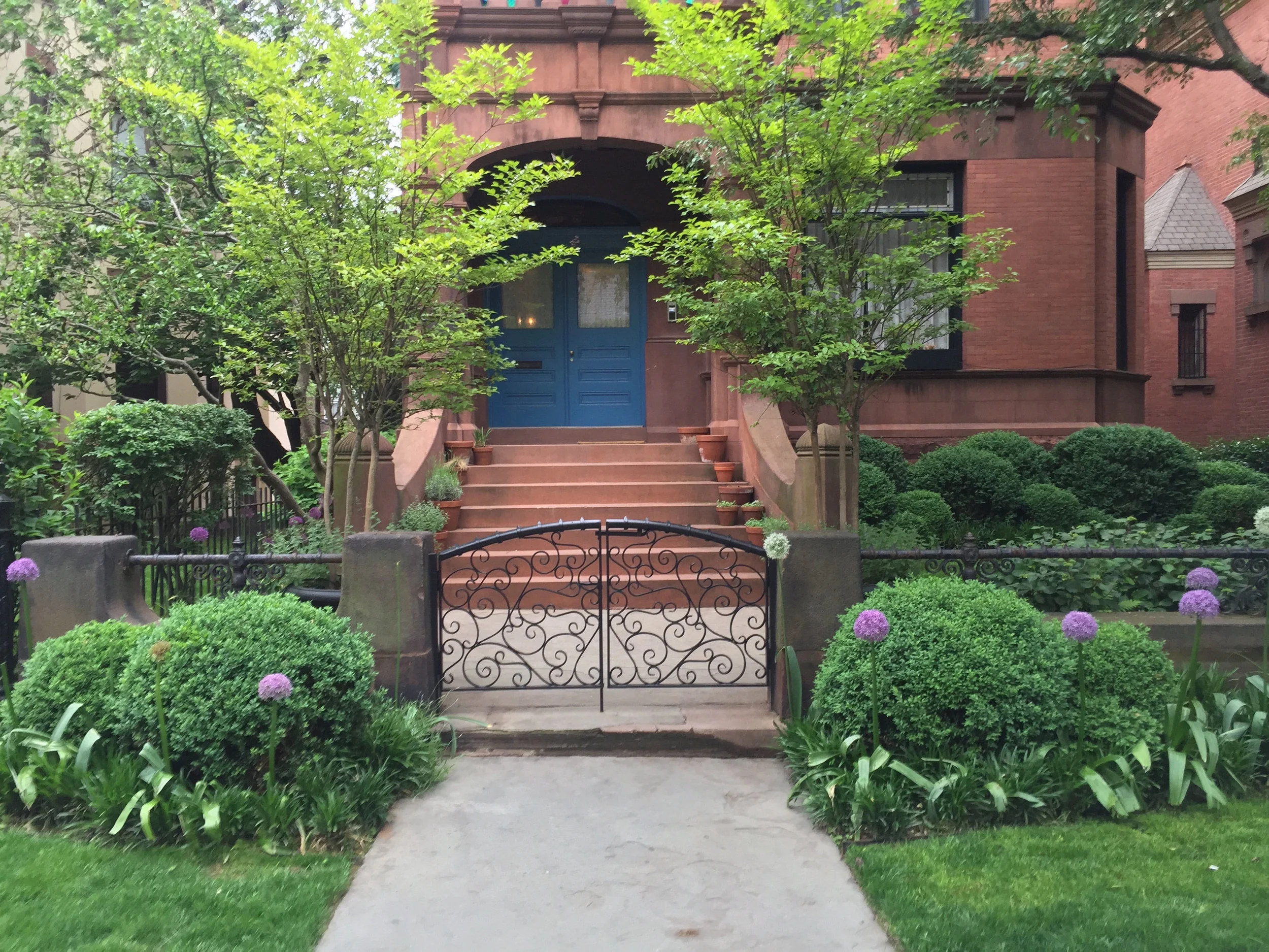 Brook Landscape Gardens Brooklyn Resident