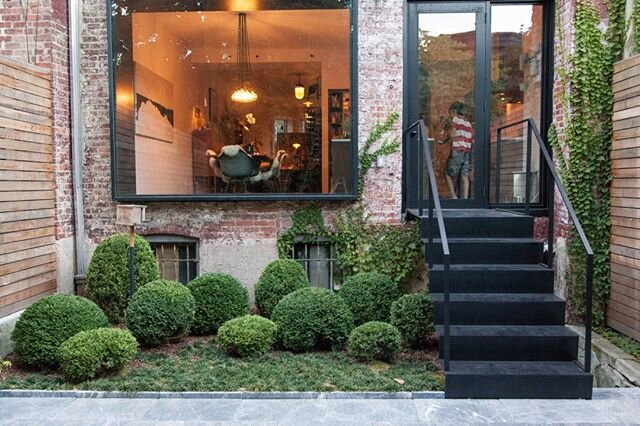 Simplicity ⠀⠀⠀⠀⠀⠀⠀⠀⠀
.⠀⠀⠀⠀⠀⠀⠀⠀⠀
.⠀⠀⠀⠀⠀⠀⠀⠀⠀
.⠀⠀⠀⠀⠀⠀⠀⠀⠀
.⠀⠀⠀⠀⠀⠀⠀⠀⠀
.⠀⠀⠀⠀⠀⠀⠀⠀⠀
.⠀⠀⠀⠀⠀⠀⠀⠀⠀
.⠀⠀⠀⠀⠀⠀⠀⠀⠀
#designbuild #landscapearchitecture #brownstone #brooklyn #backyard #garden #landscapedesign