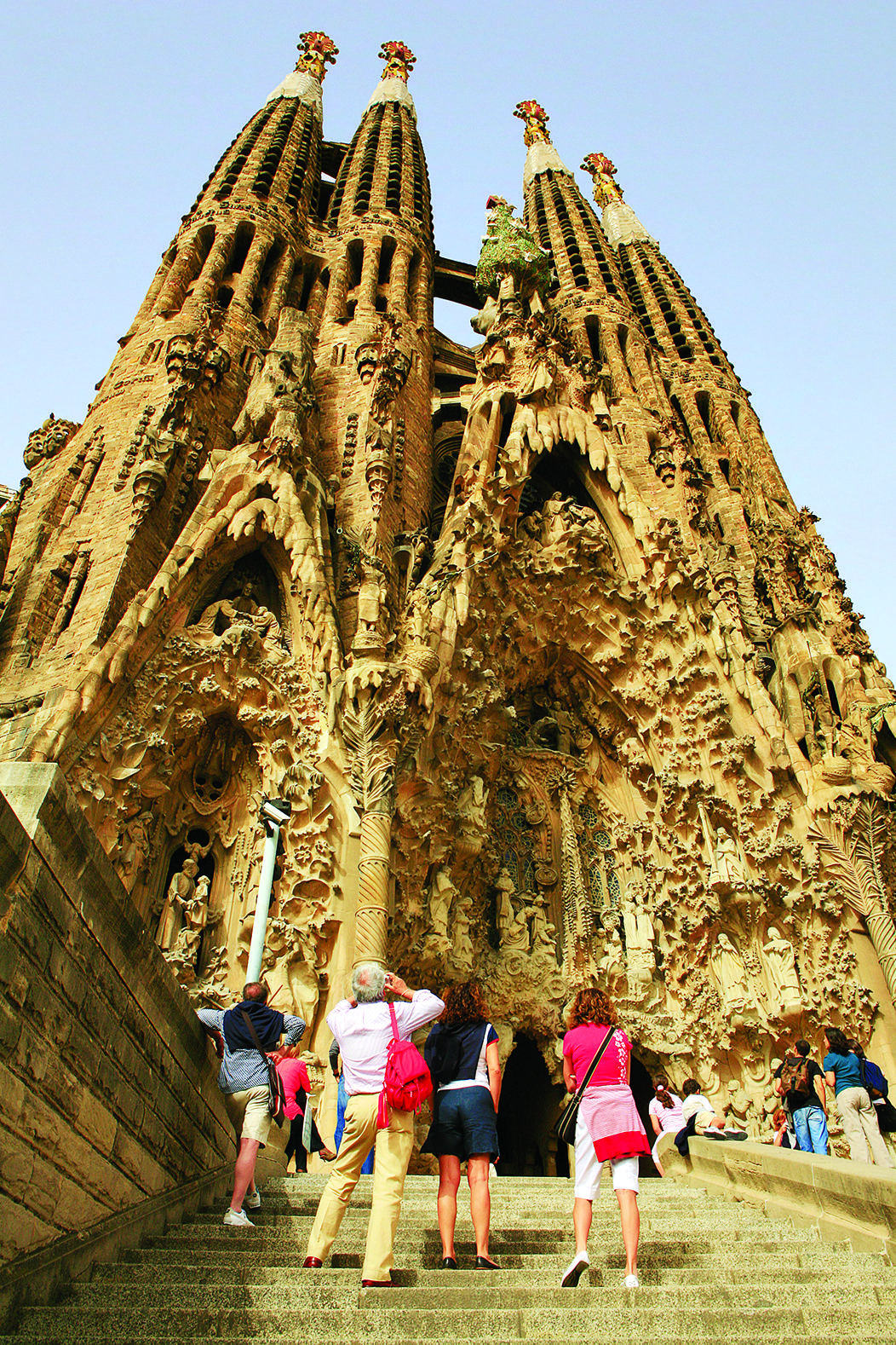 La_Sagrada_Familia_Barcelona.jpg