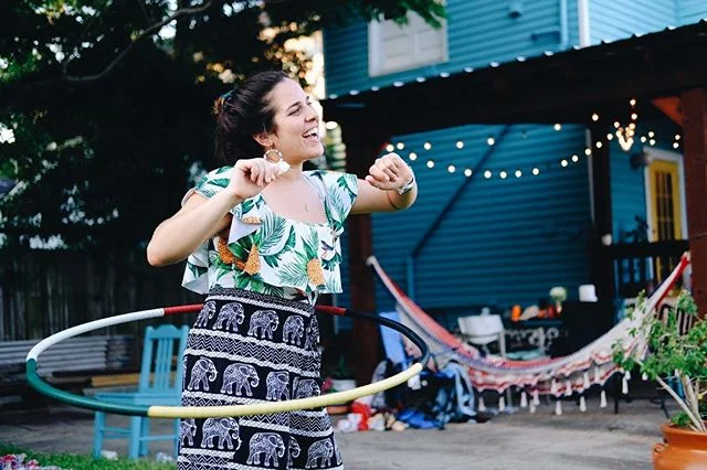 Our precious hooping sister Paola (recently with @focuscatholic) has packed up her hoops ⭕️⭕️, said goodbye to New Orleans, and has joyfully entered the convent to start religious life with Servants of the Lord &amp; the Virgin of Matara...pray for h