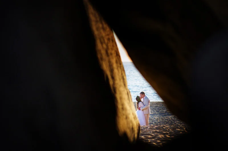 vividoccasions.com | Villa Marcella Weddings in Cabo San Lucas | Destination Wedding Planner in Mexico | Vivid Occasions Event Planning and Floral Design | Josafat de la Toba
