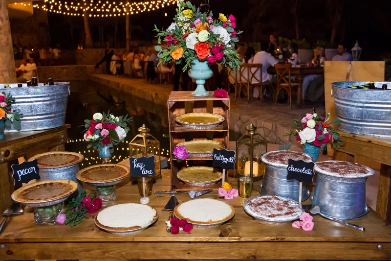 vividoccasions.com | Villa Marcella Weddings in Cabo San Lucas | Destination Wedding Planner in Mexico | Vivid Occasions Event Planning and Floral Design | Josafat de la Toba