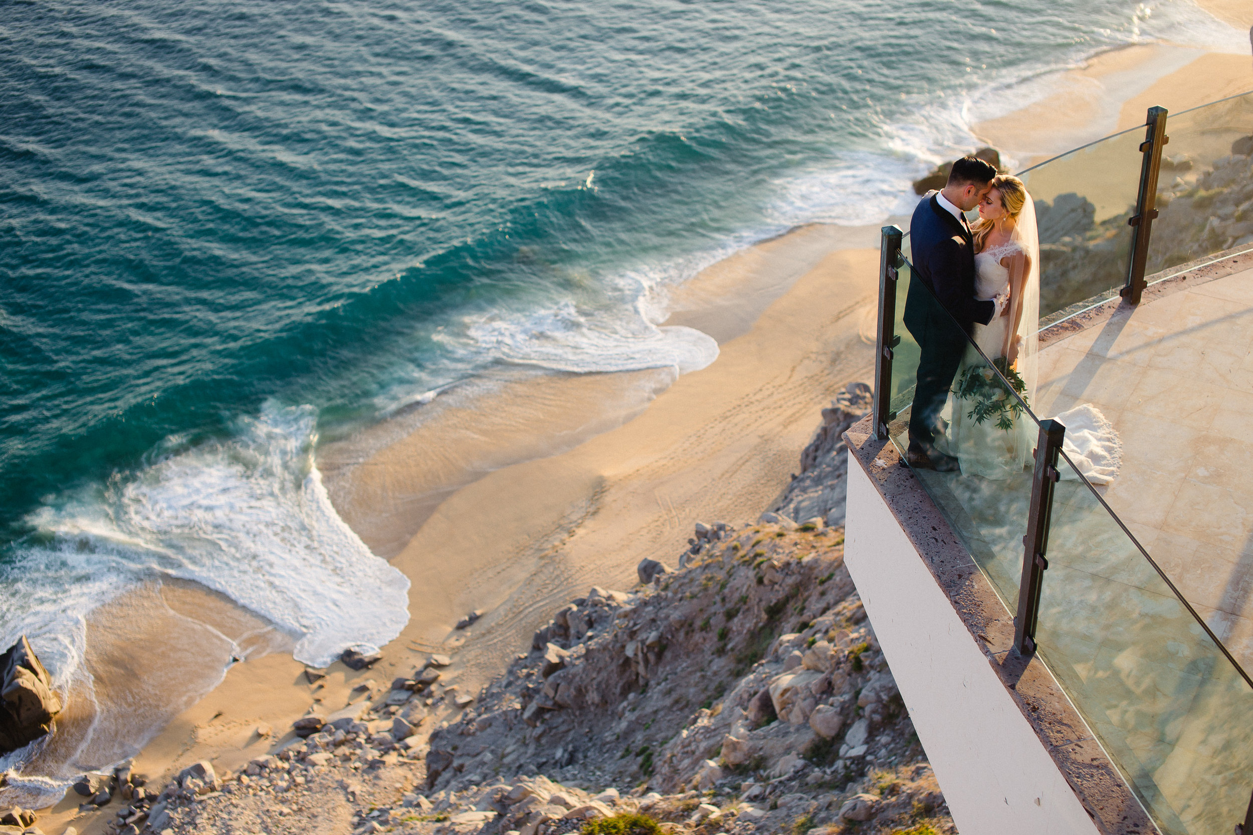 Getting Married In Cabo The Ultimate Guide Vivid