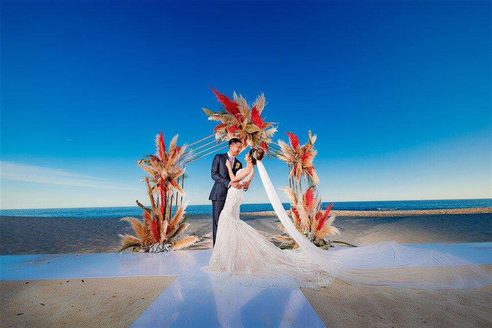 Exquisite Beach Weddings in Exotic Mexico