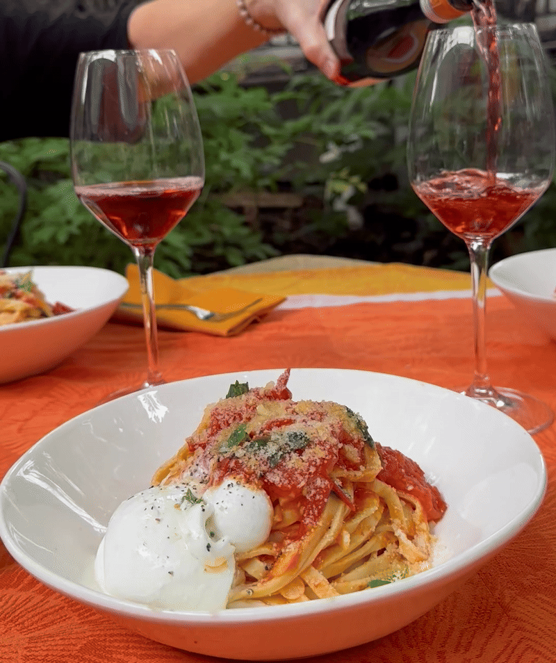 Tagliarini W/ Fresh Tomatoes &amp; Burrata