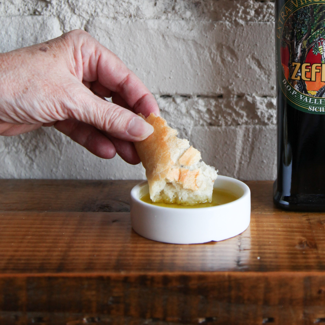 Summer Of Olive Oil: Guide to Tasting, Selecting &amp; Pairing EVOO