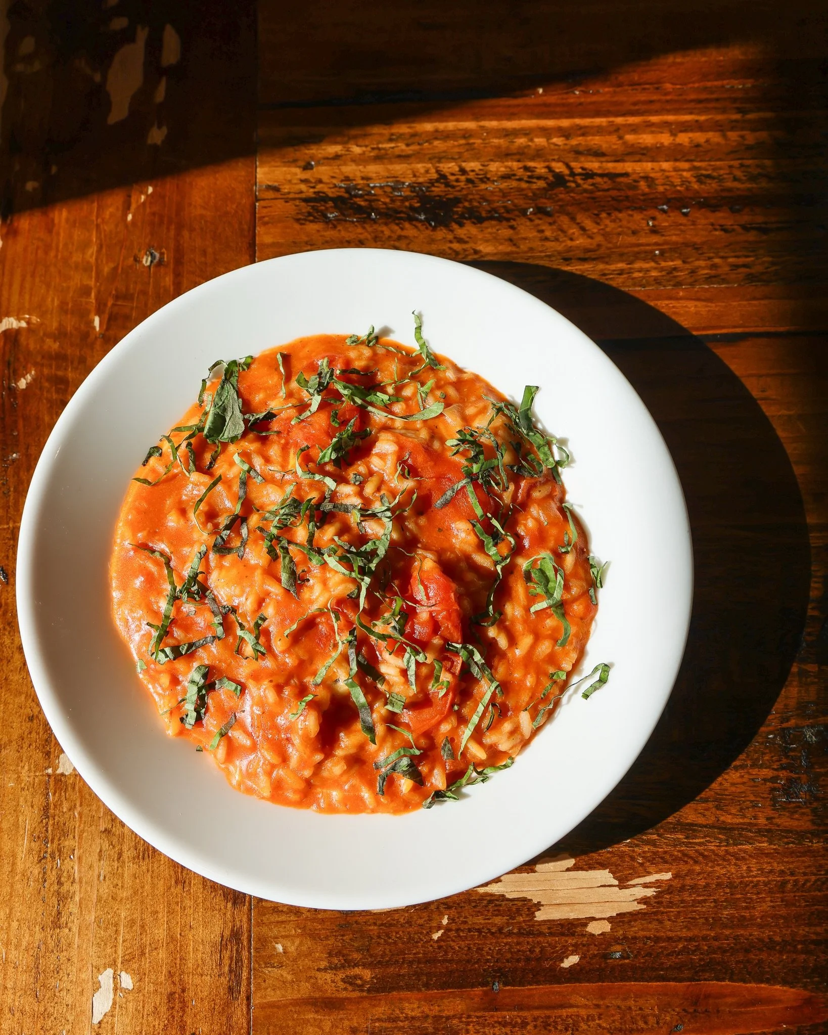 NEW SMOKED MOZZARELLA RISOTTO 🍅 a savory fall comfort dish with smoked mozz, slow-roasted tomatoes, pomodoro &amp; fresh basil. 

Come try it out this week as part of our Fall Restaurant Week dinner menu! P.S. this dish makes a great shareable for p