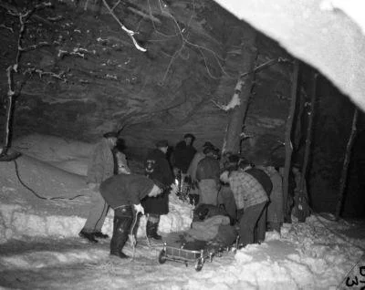 Recovering the bodies from the depths of the canyon was a major undertaking in the snow. 
