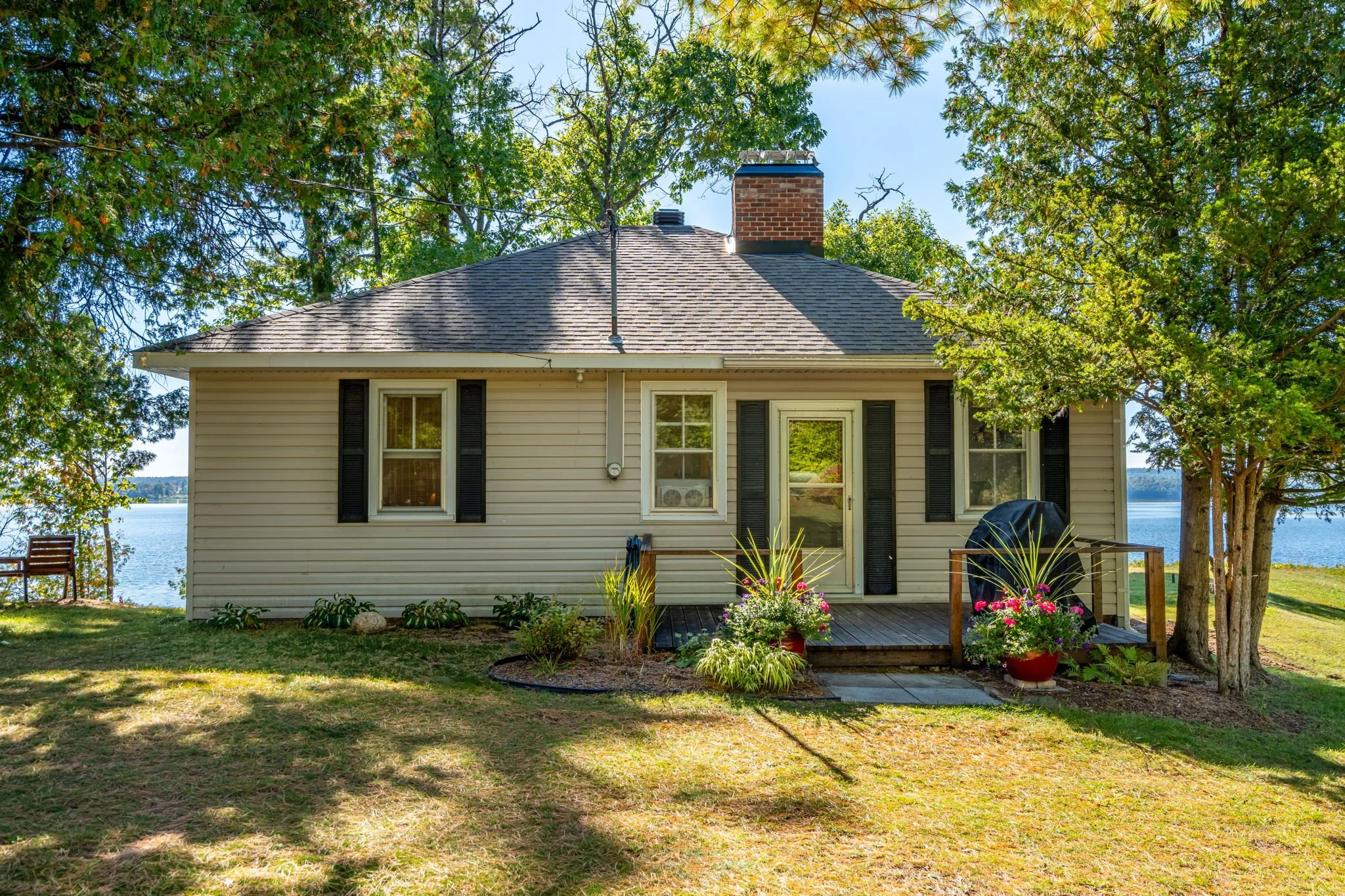 1-web-or-mls-5349-calabogie-rd.jpg