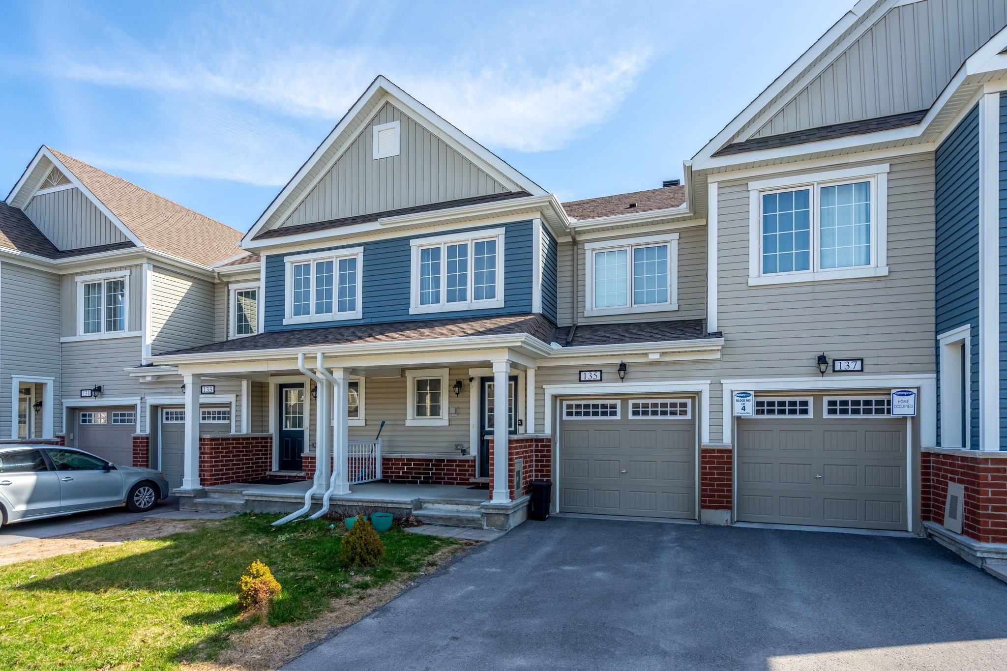 2-web-or-mls-135-lanceleaf-way.jpg