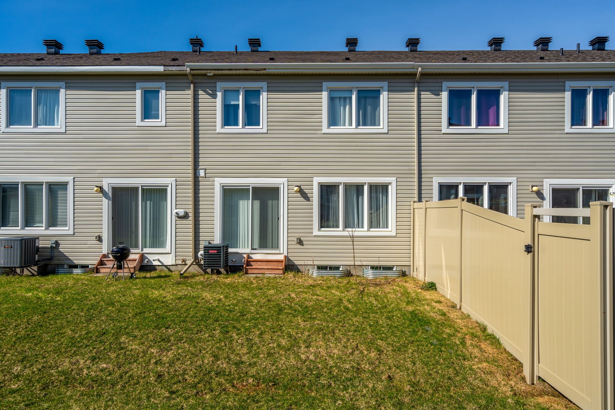 5-web-or-mls-135-lanceleaf-way.jpg