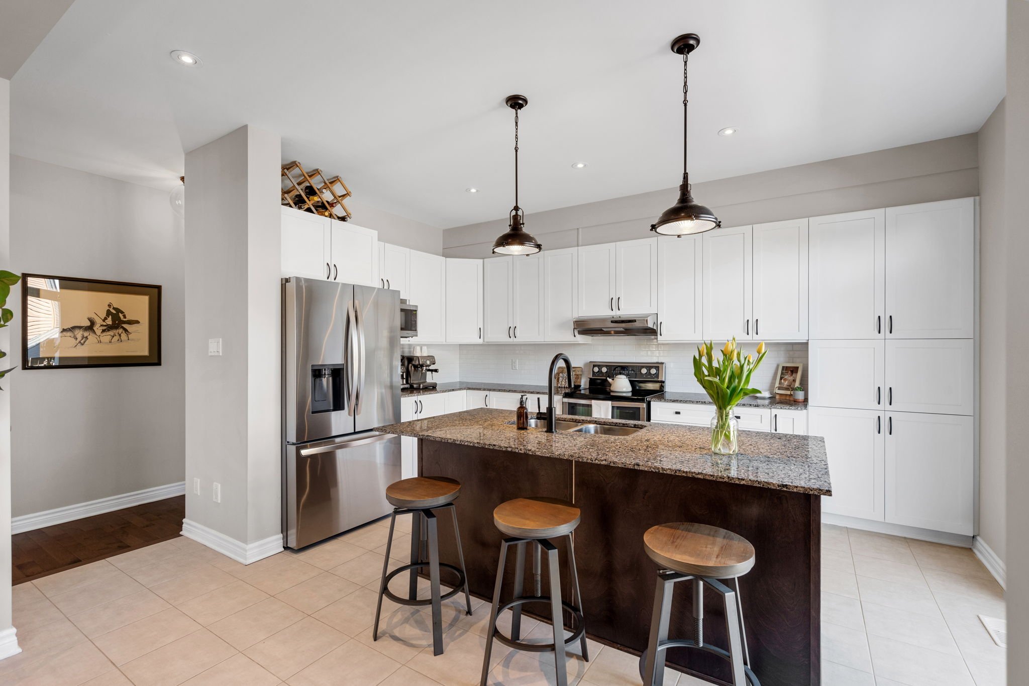 17-web-or-mls-6333-renaud-rd.jpg