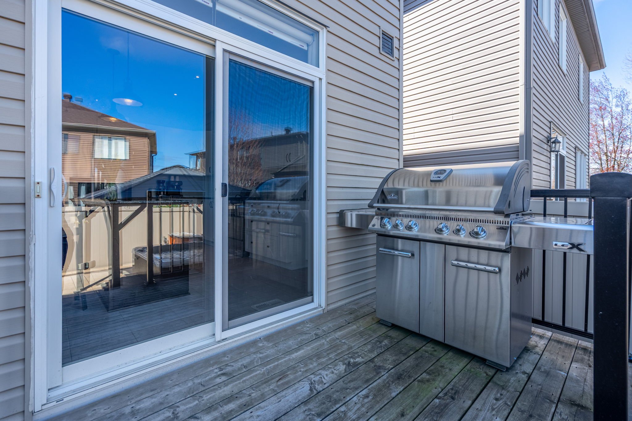 48-web-or-mls-6333-renaud-rd.jpg