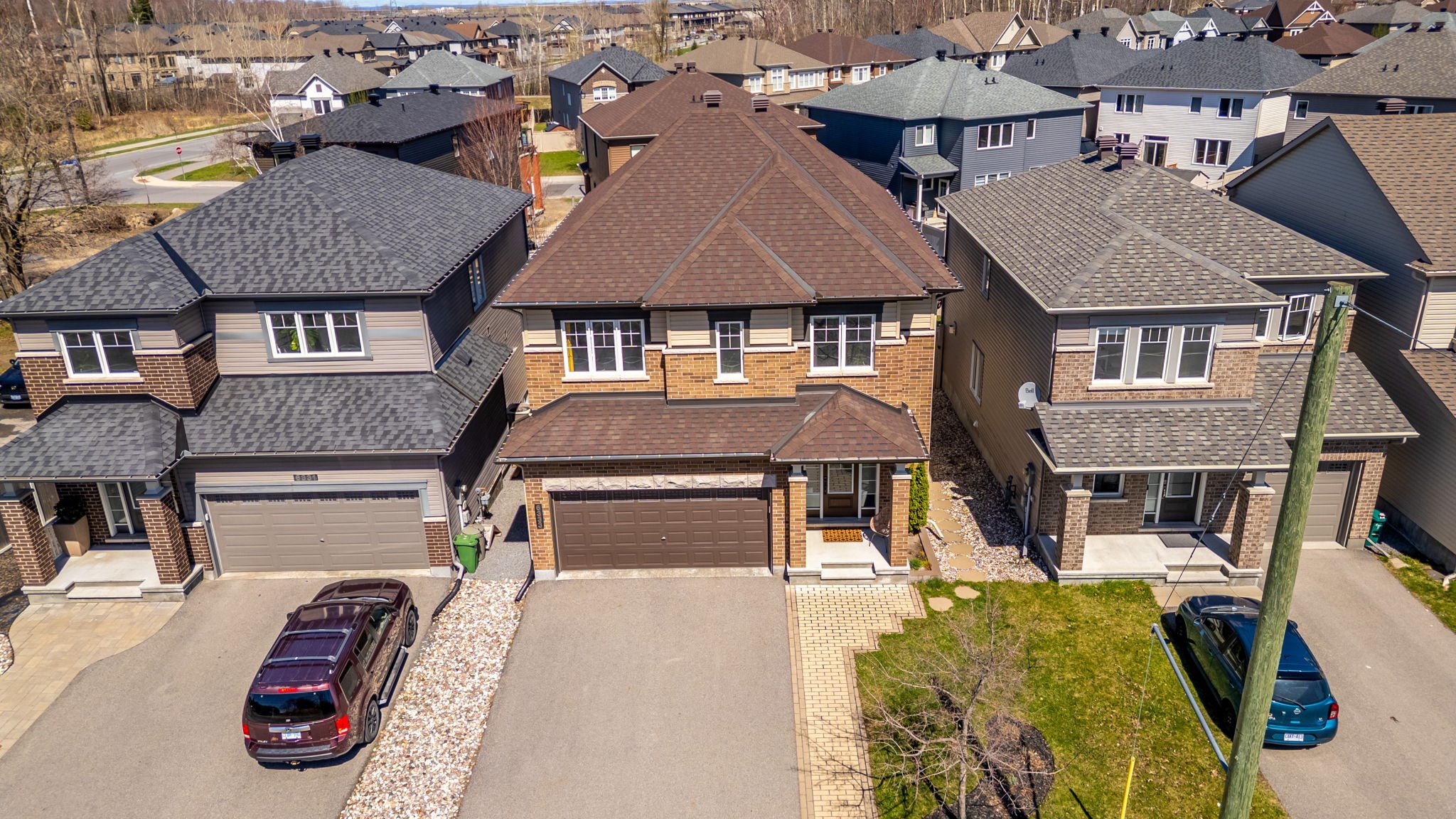 50-web-or-mls-6333-renaud-rd.jpg