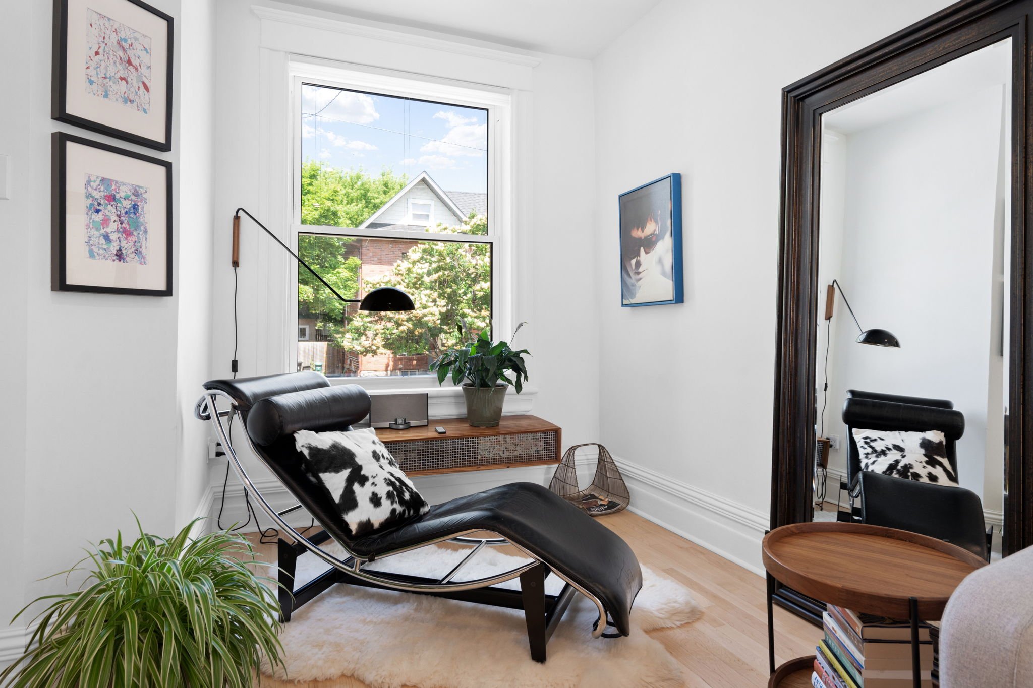 34-web-or-mls-244-flora-st.jpg