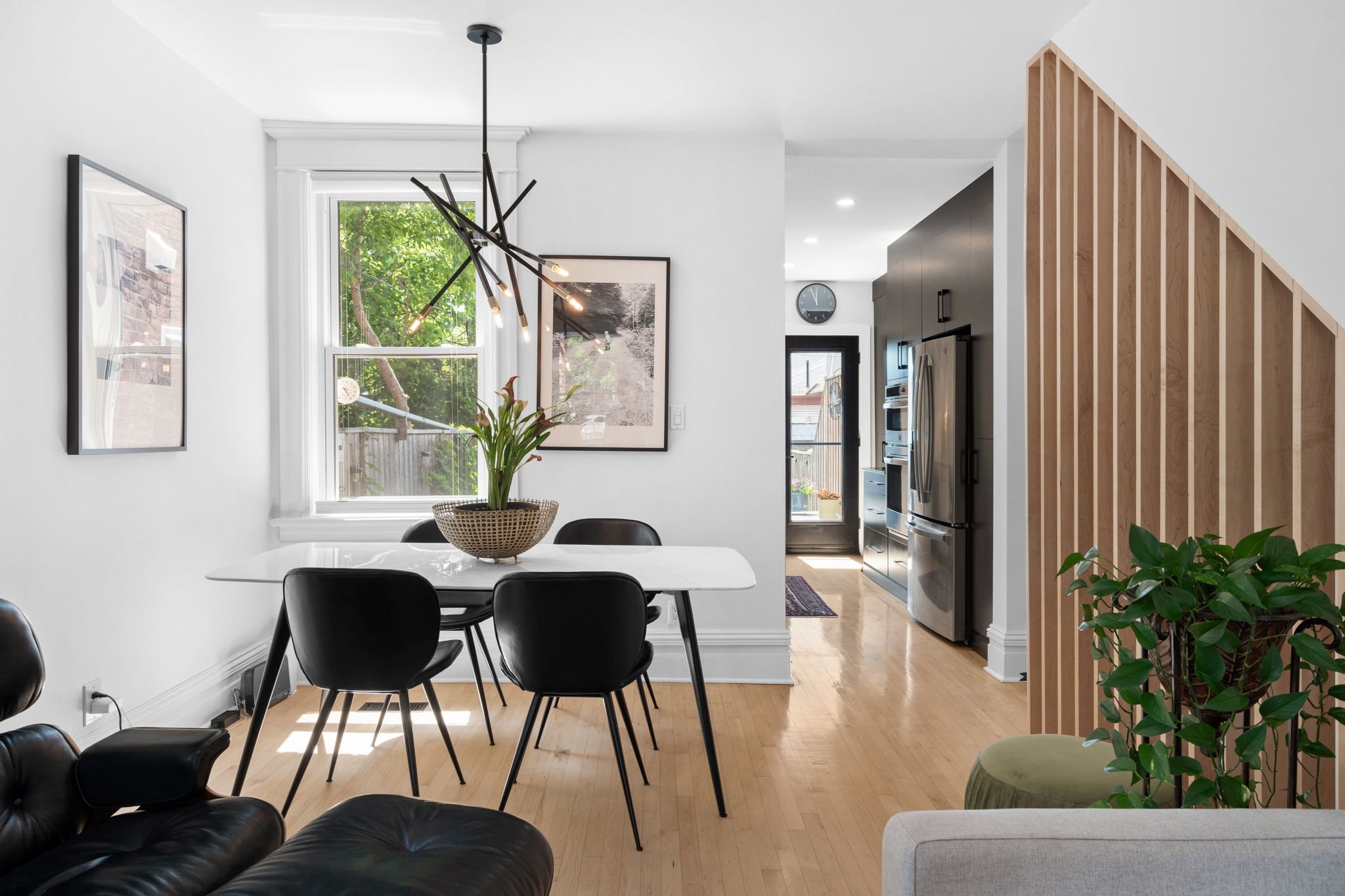 36-web-or-mls-244-flora-st.jpg