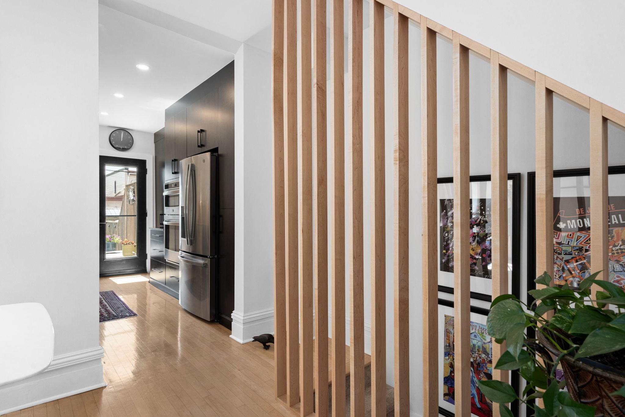 42-web-or-mls-244-flora-st.jpg