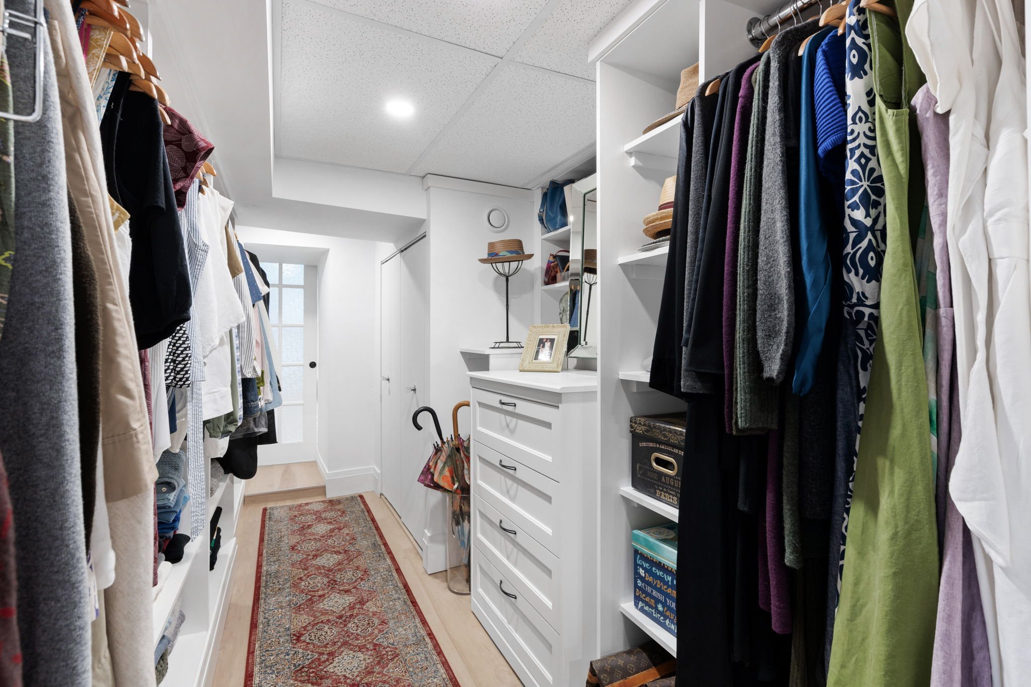 57-web-or-mls-244-flora-st.jpg