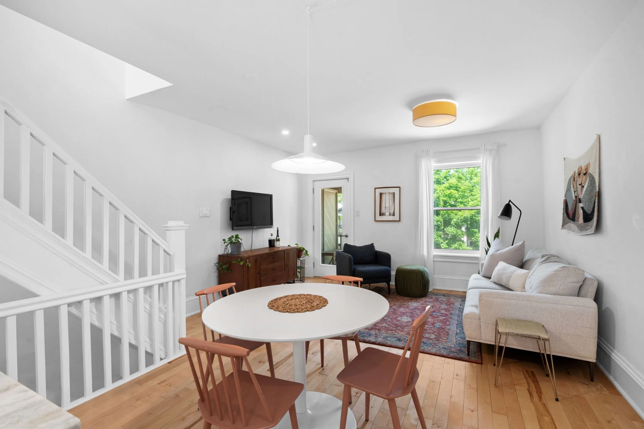 15-web-or-mls-244-flora-st.jpg
