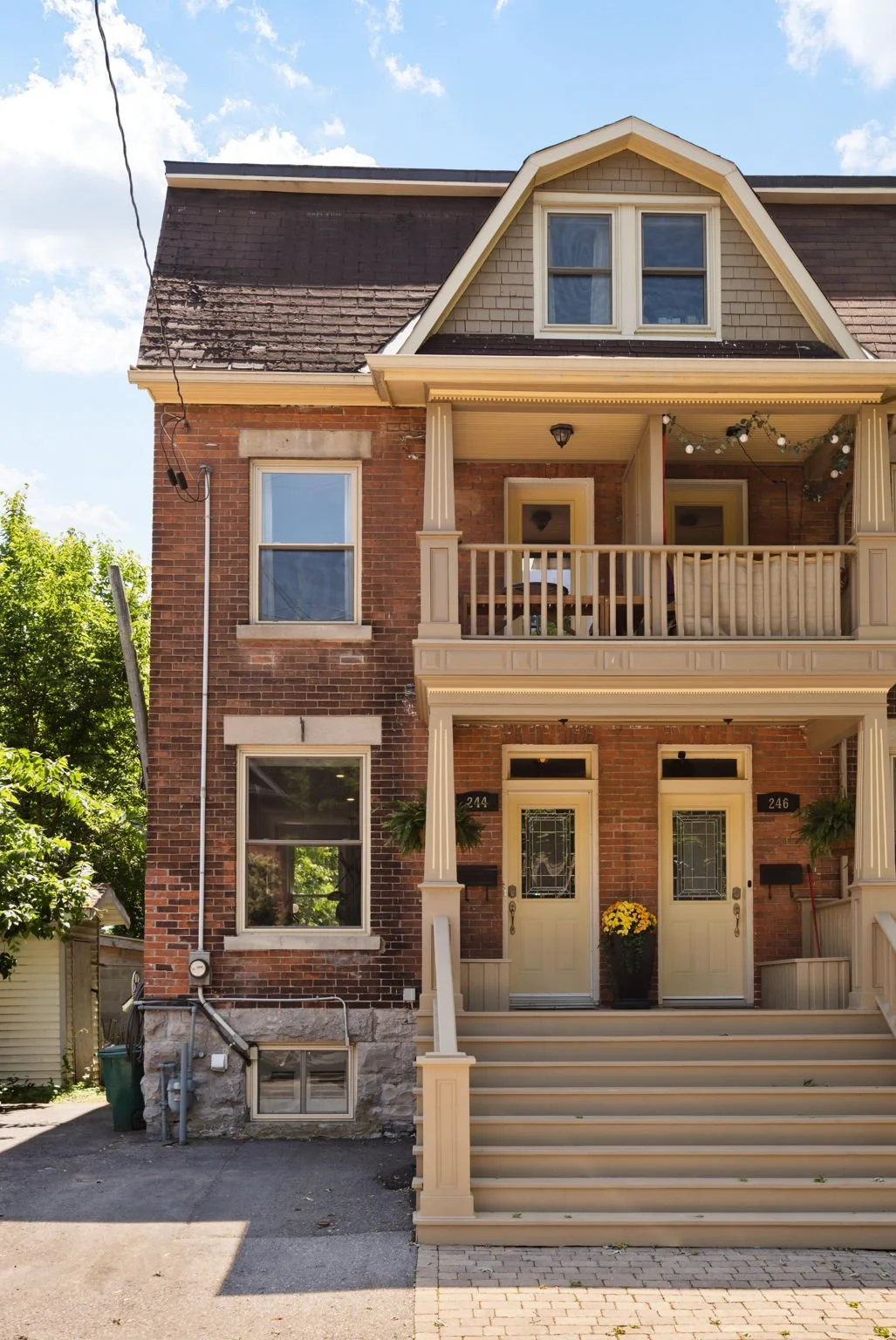244 Flora Street 