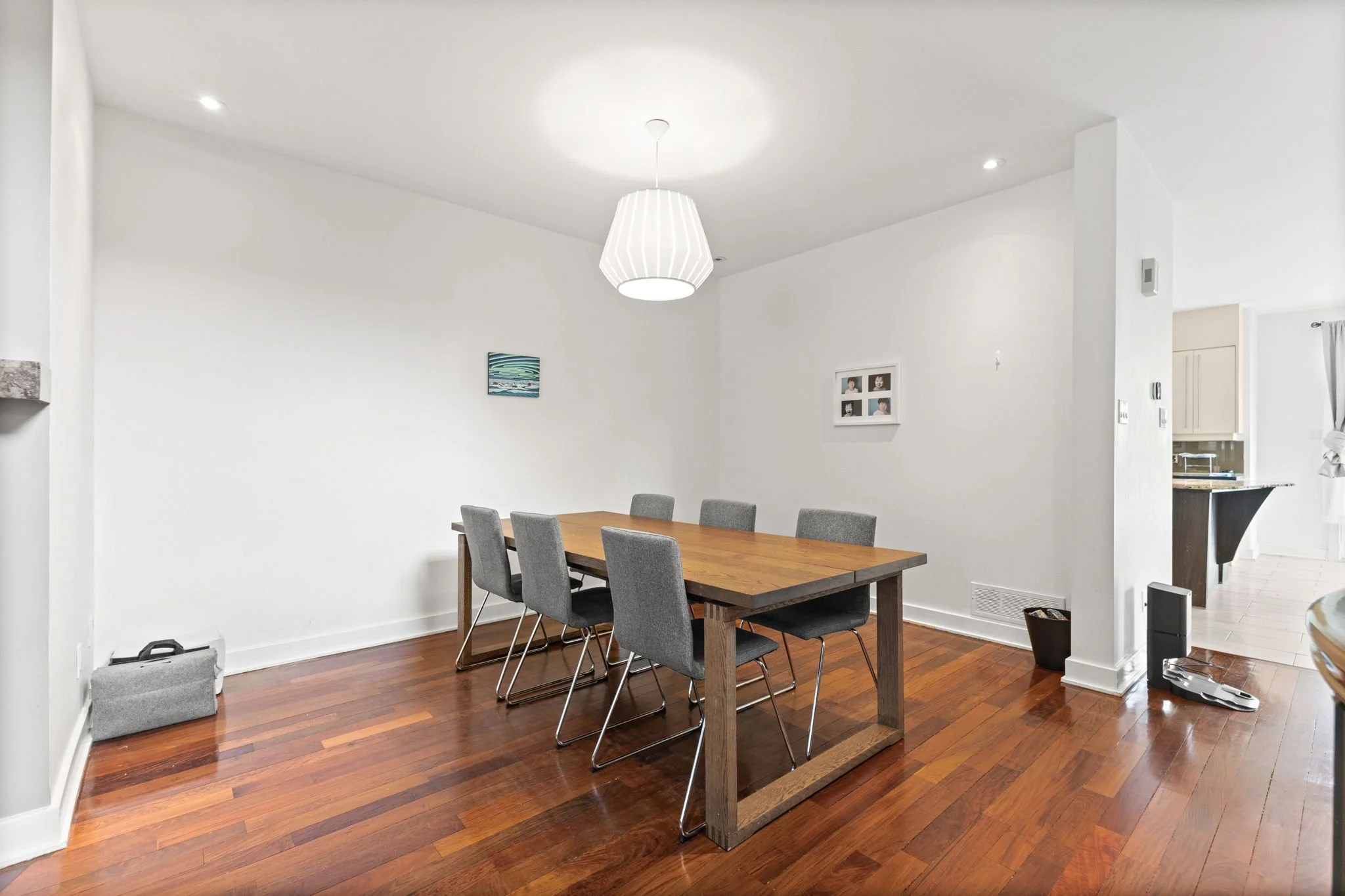 9-web-or-mls-71-metropole-private.jpg