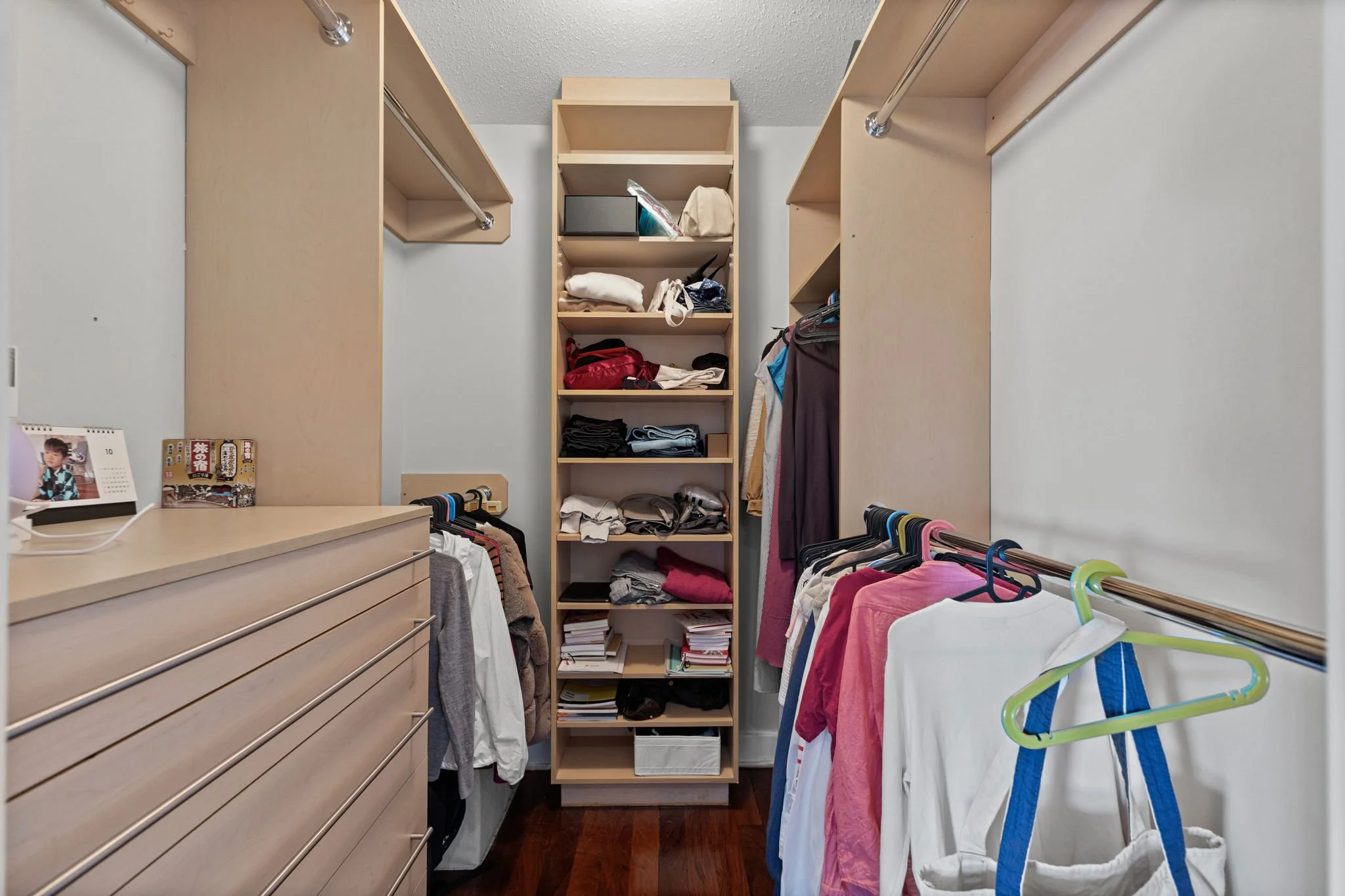 22-web-or-mls-71-metropole-private.jpg
