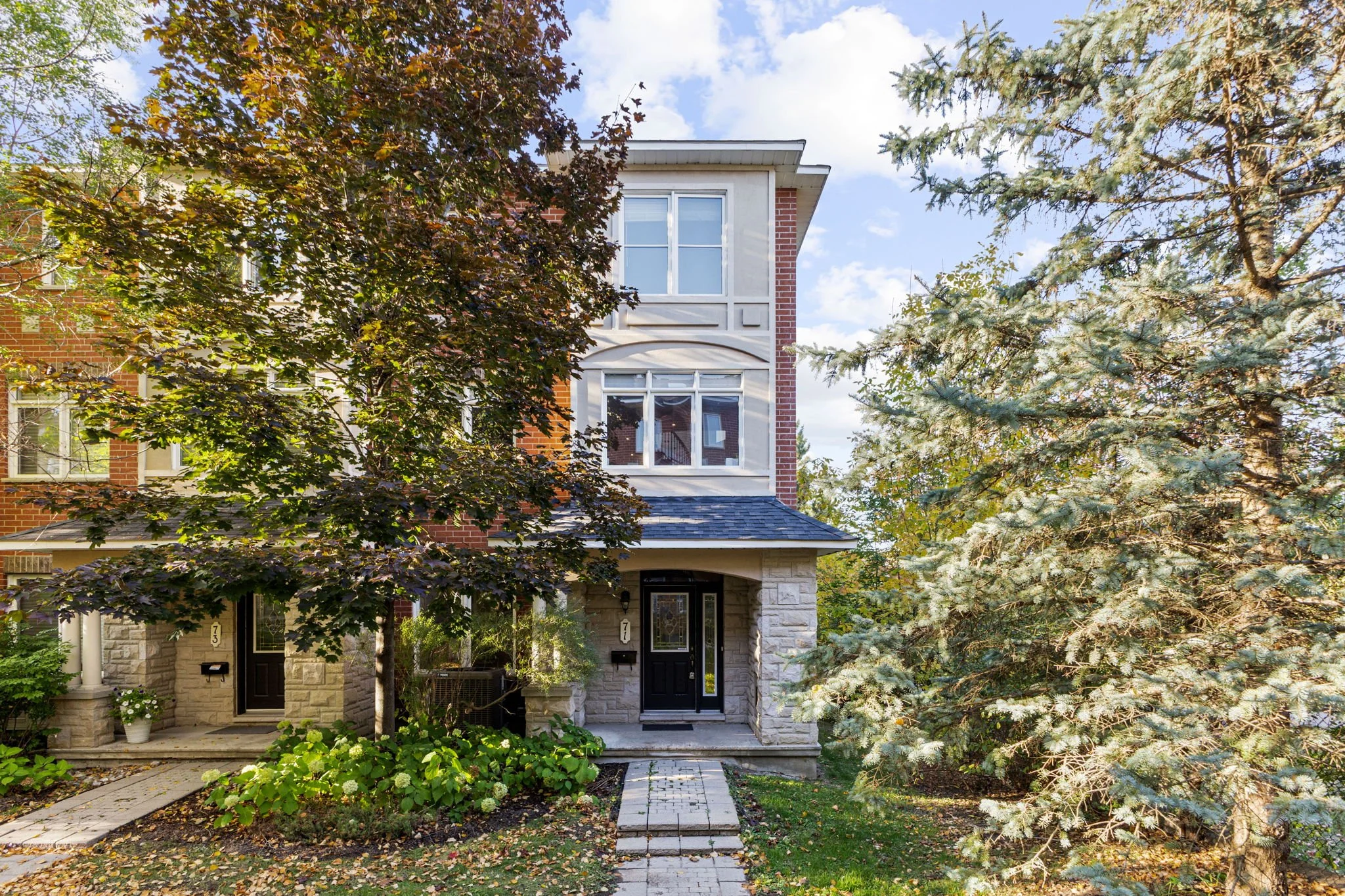 71 Metropole Private