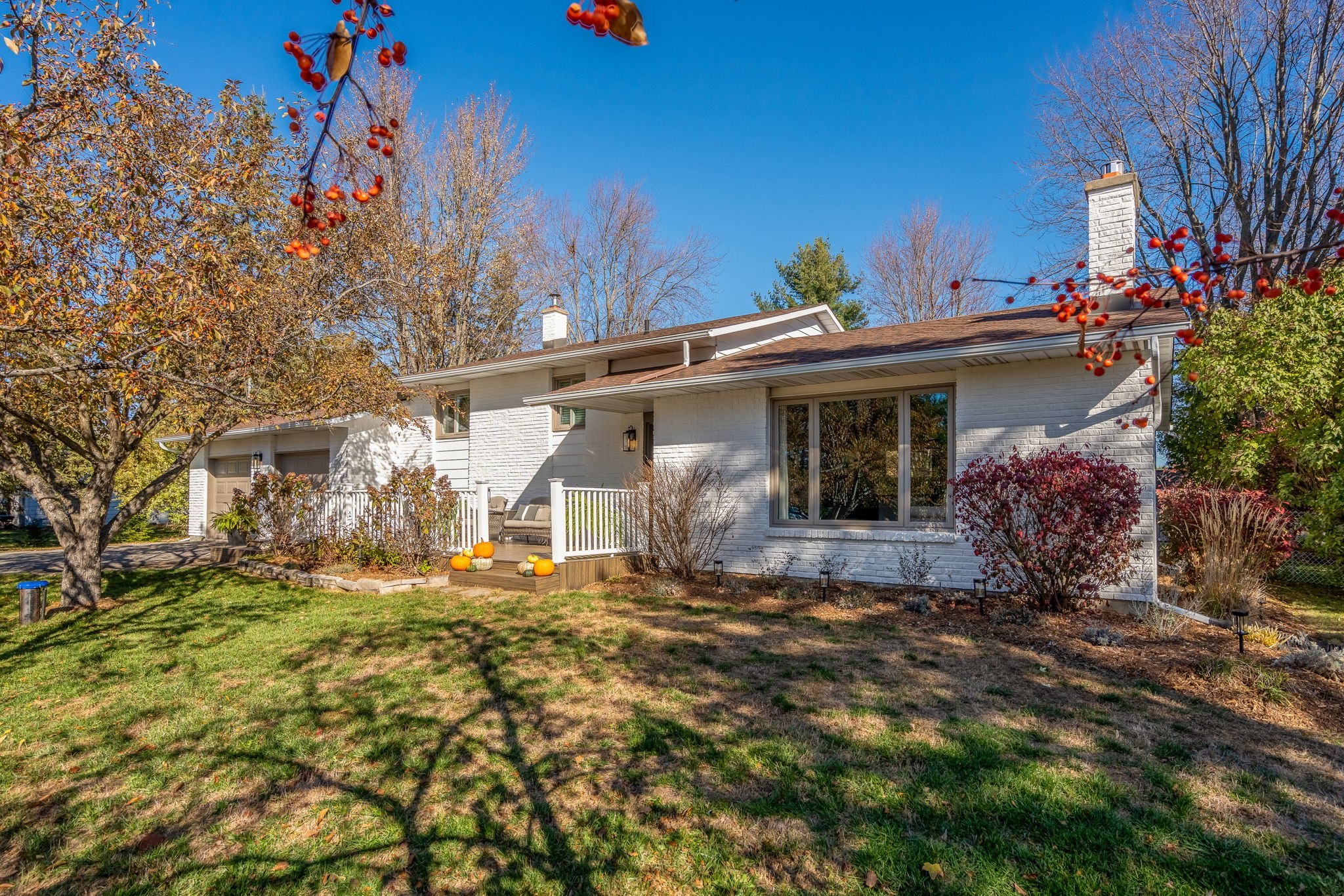 2-web-or-mls-3293-warner-way.jpg