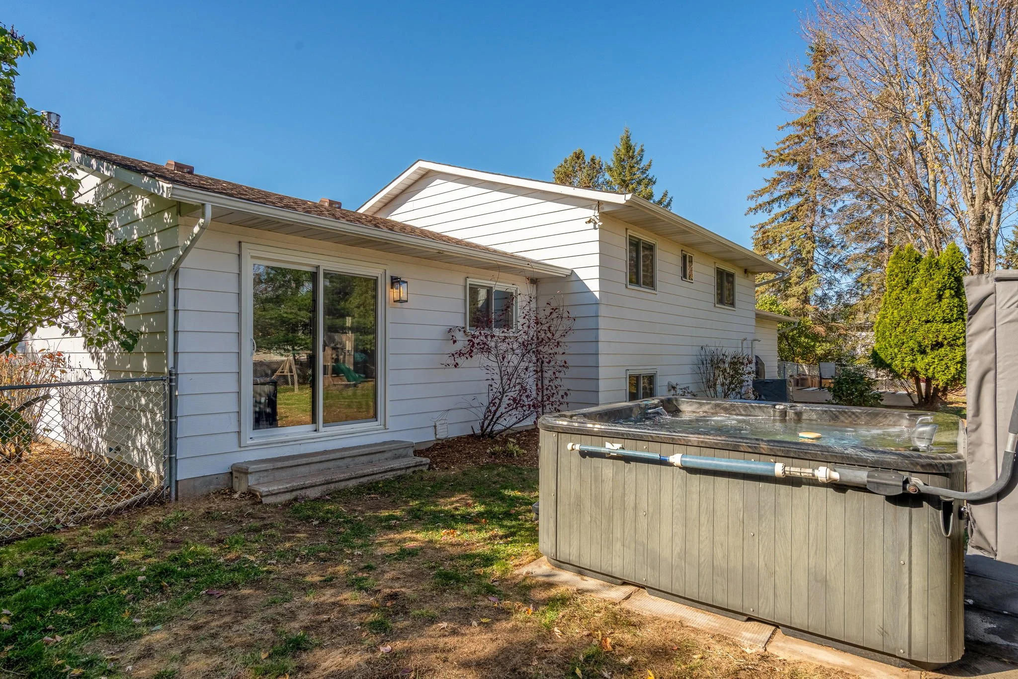 39-web-or-mls-3293-warner-way.jpg