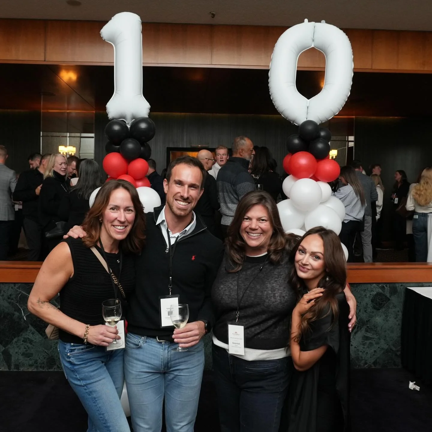 Celebrating Engel &amp; Volkers 10th Anniversary with our amazing leaders @johnking.engelvolkers and @larrymohr33 🏆 in Montreal, at our 2025 Summit 🥳

I was honoured to speak on a panel, sharing what excellence and consistency looks like to me - th