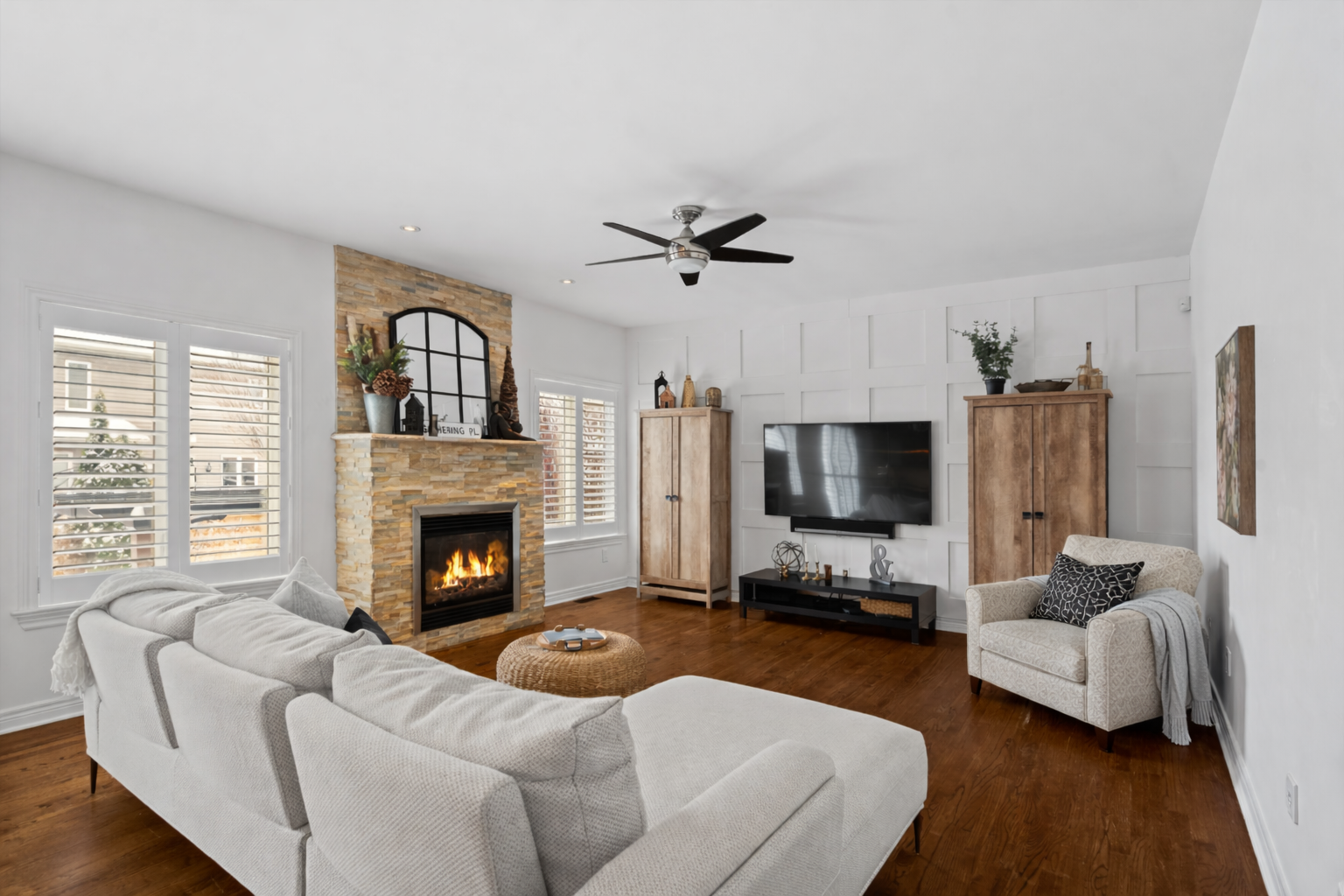 Living room with chair.png