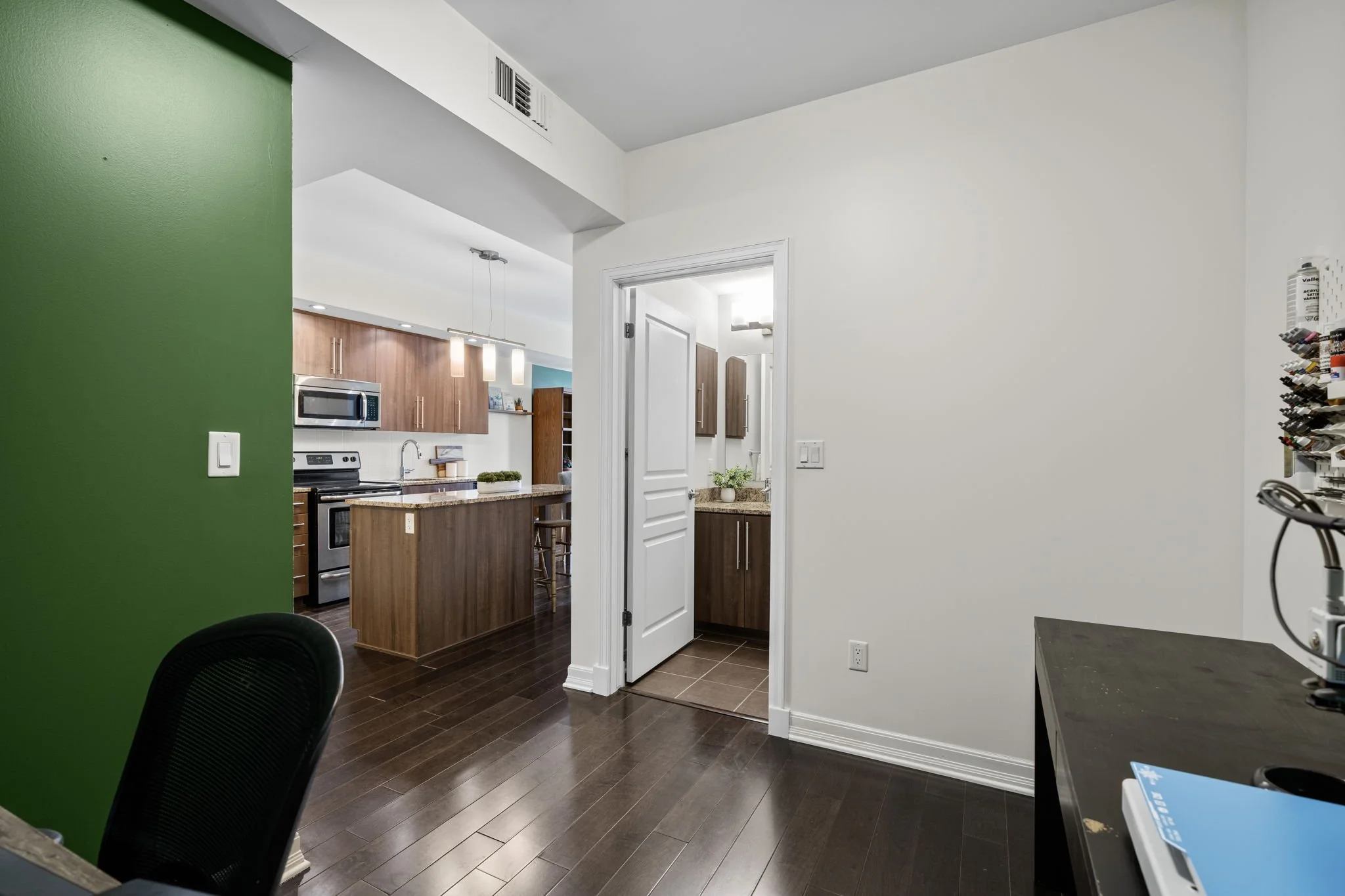 10-web-or-mls-238-besserer-st-811.jpg