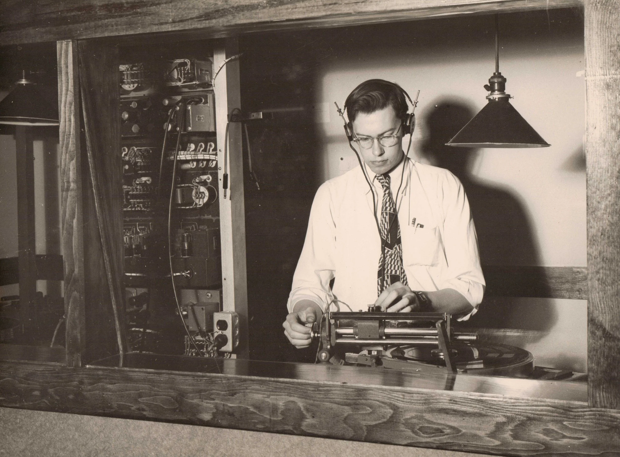 100 Years of WOMT: Hungry for History