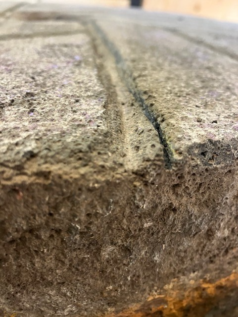 Diamond wheel to cut vertical breast