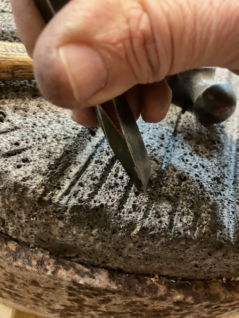 Chisel angle to start cutting furrow