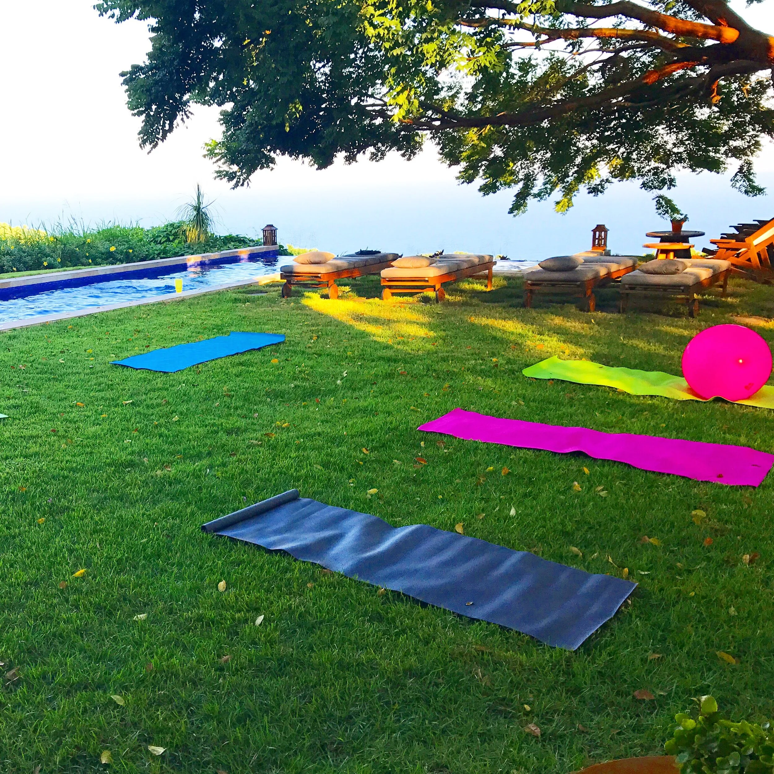 Raincity Athletics x Balanced Collective do COSTA RICA Raincity