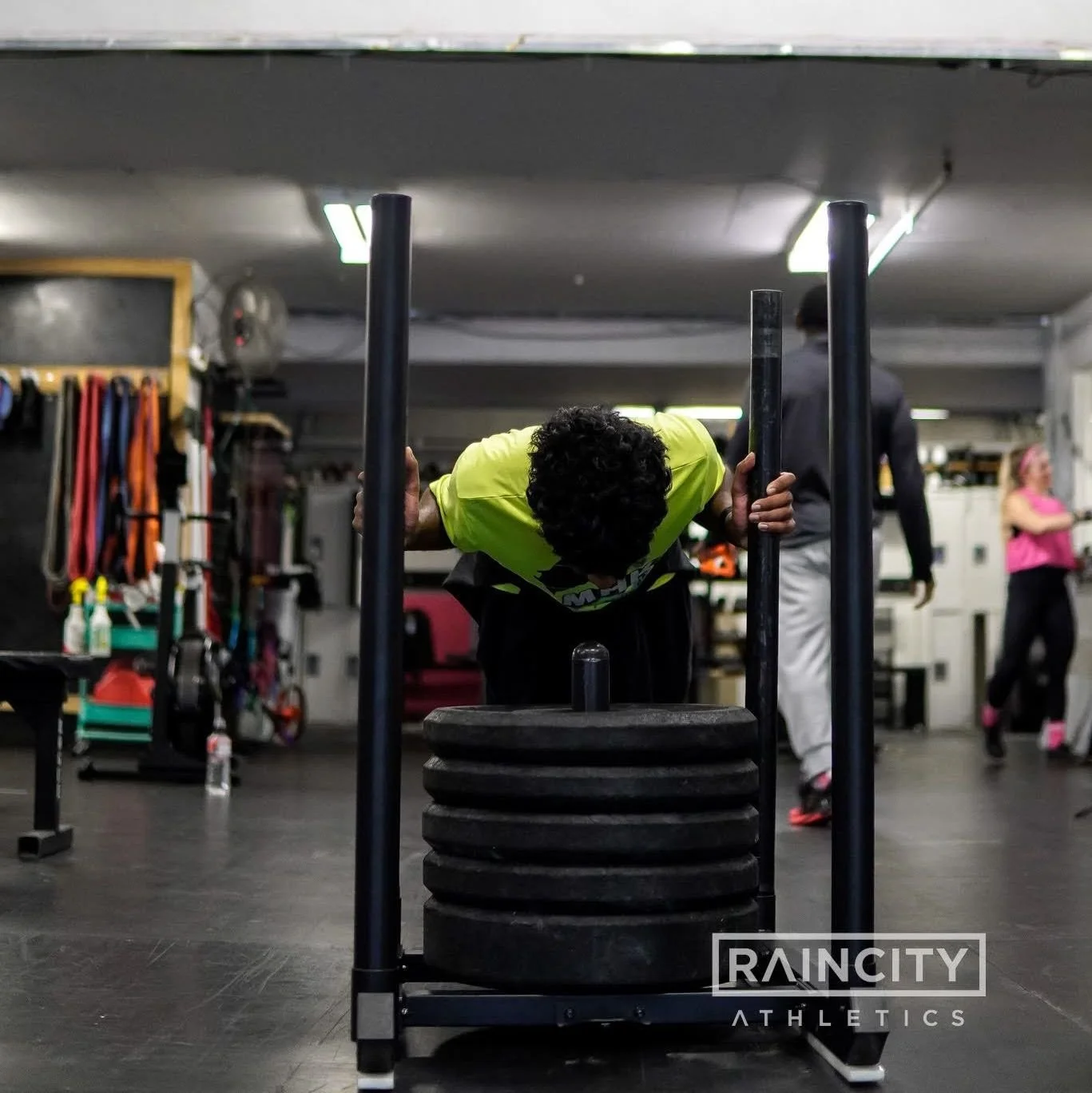 Since coach Katie will be out of town we're going to run a mini Hyrox simulation class during the Saturday (Nov. 29) morning sport class!⁠
⁠
Typically this class is only open to more advanced / experienced FF athletes, but for this date only we'll op