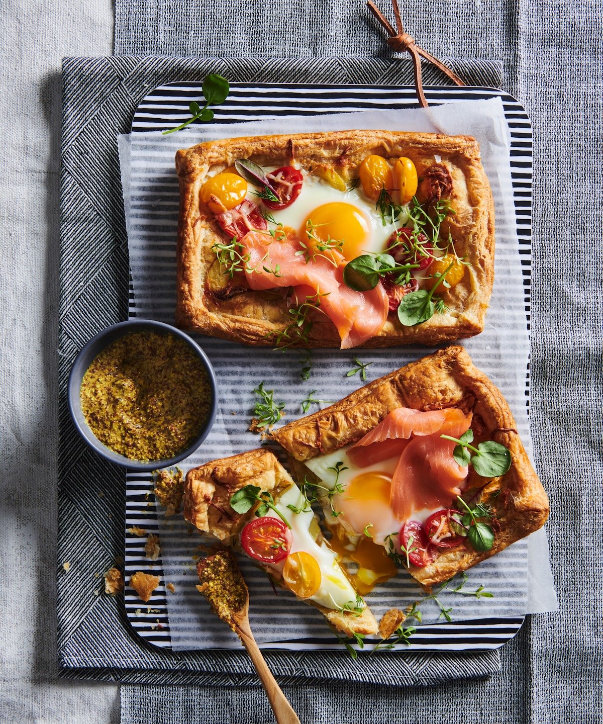 ScandinavianBaking_SmokedSalmonTarts 2.jpg