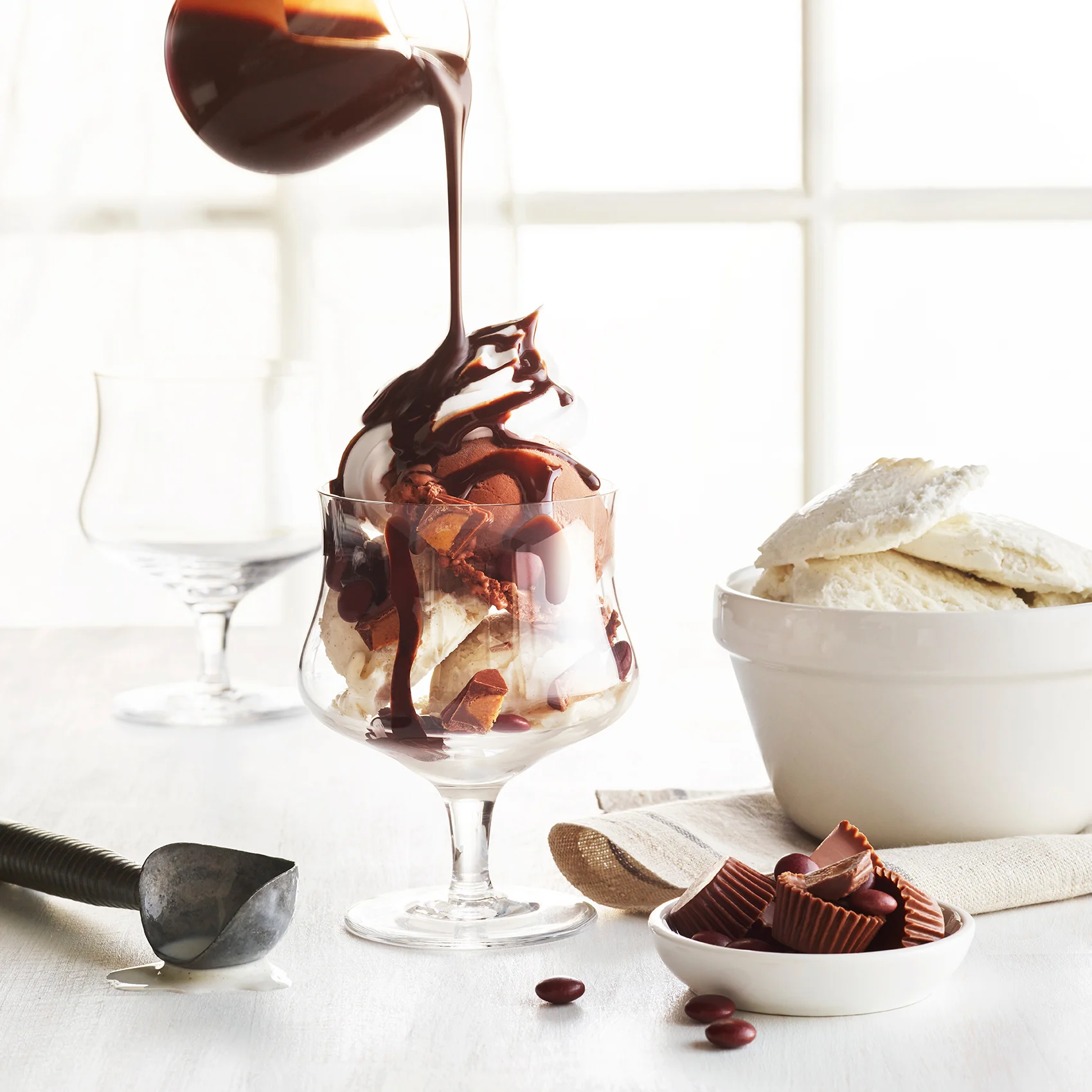 Sundae-Medium-Single_COMP-1-3.jpg