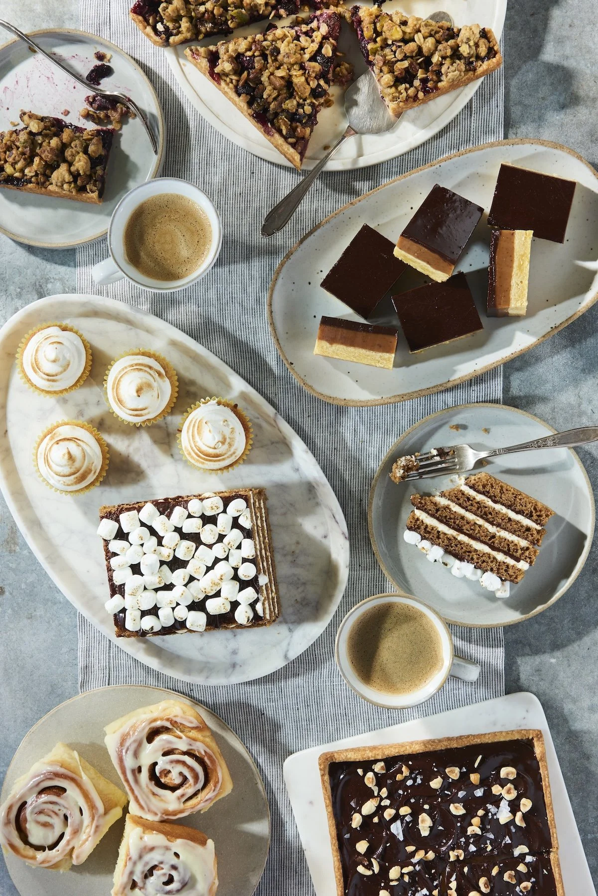 OLIO_SmallBatchBaking_TtlePage 1.jpg