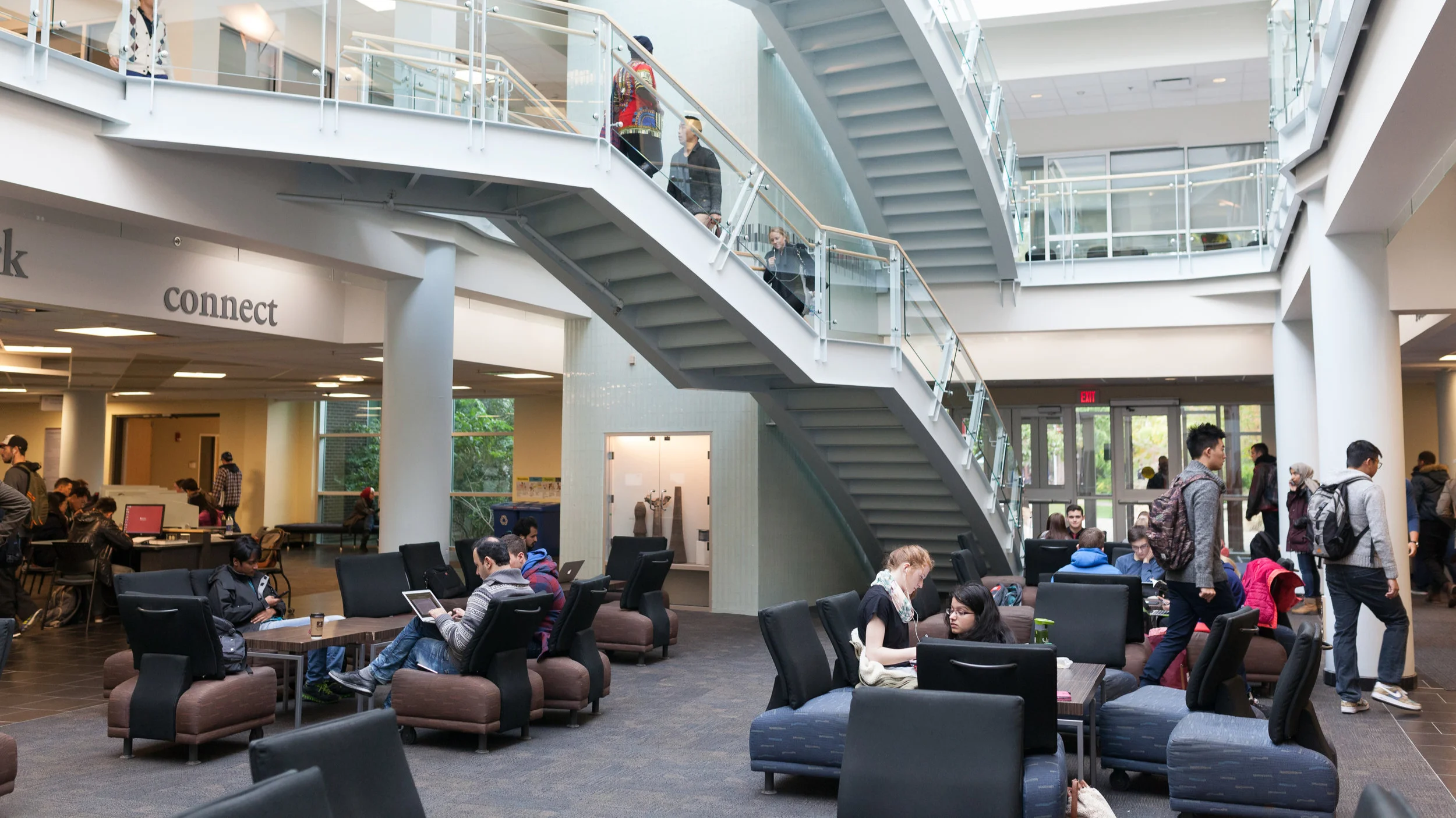 MOORE_20151020_SMU_EA_1732.jpg